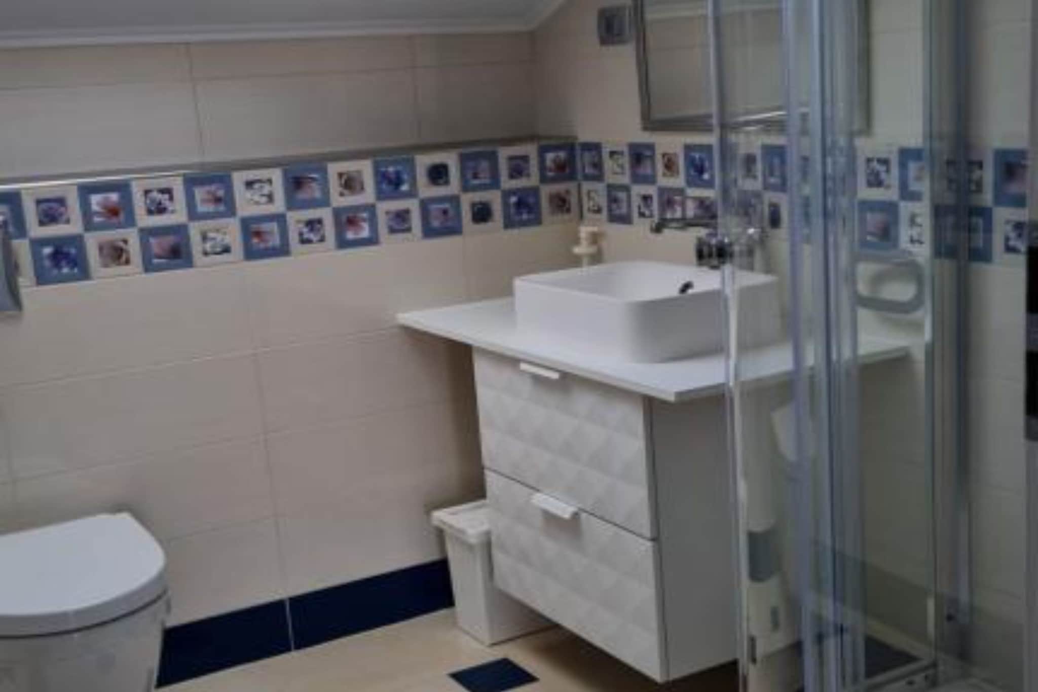 Apartments near the beach Orebic - One bedroom apartment (308) - Badkamer