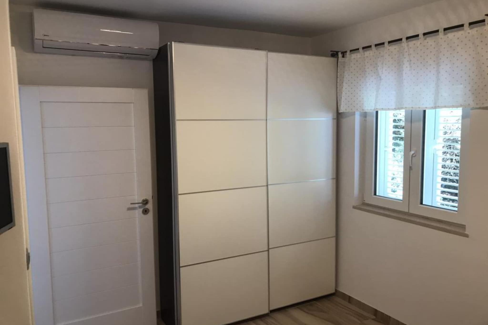 Apartments near the beach Orebic - One bedroom apartment (212)