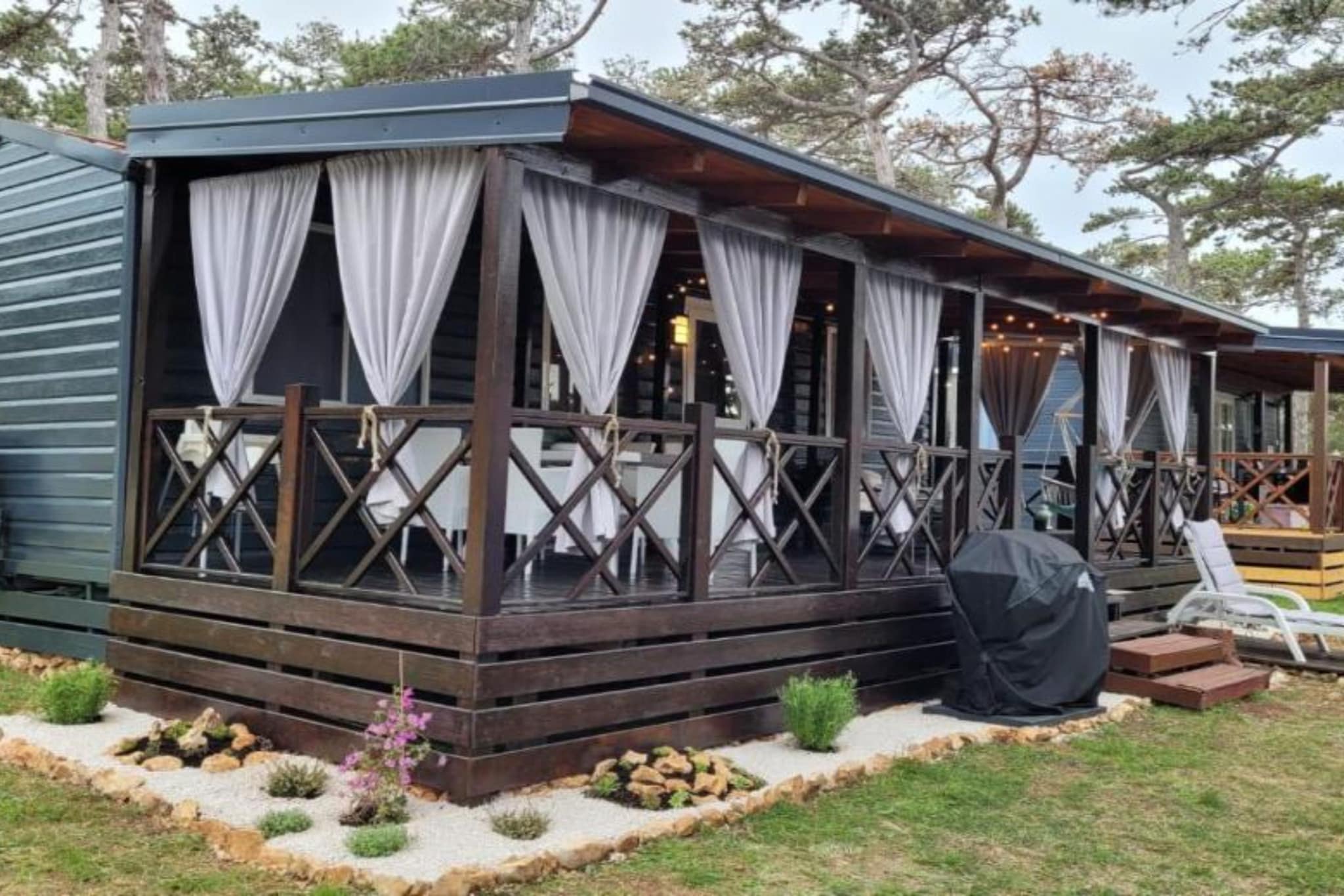 Mobile Home Nalani- Two Bedroom Mobile Home - Buitenlucht