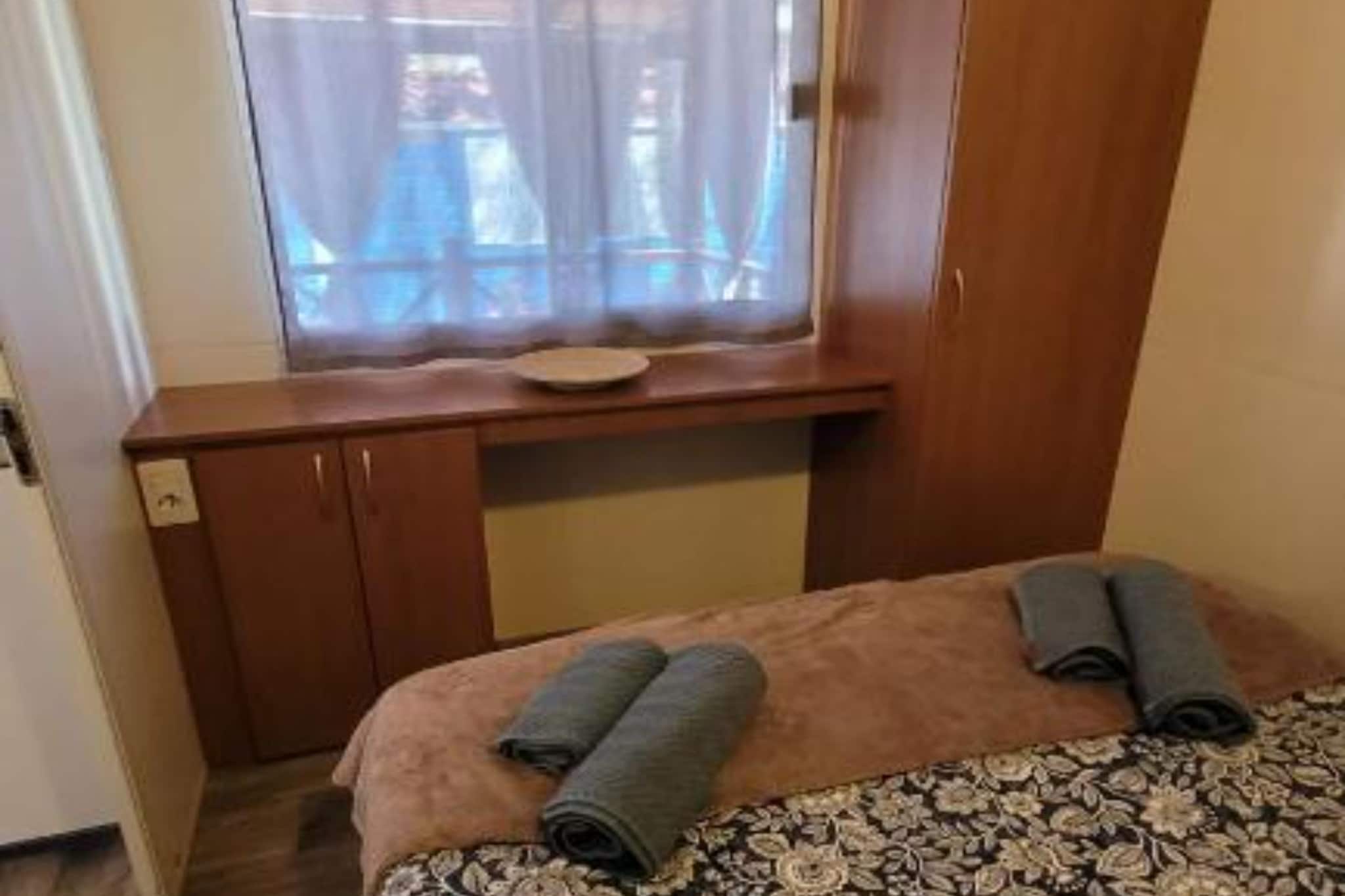 Mobile Home Nalani- Two Bedroom Mobile Home - Slaapkamer