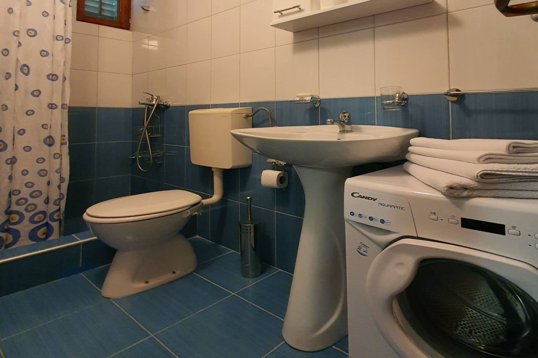 Comfort Accommodation Baošići Montenegro-One Bedroom Apartment with Terrace and Sea View (2) - Salle de bain