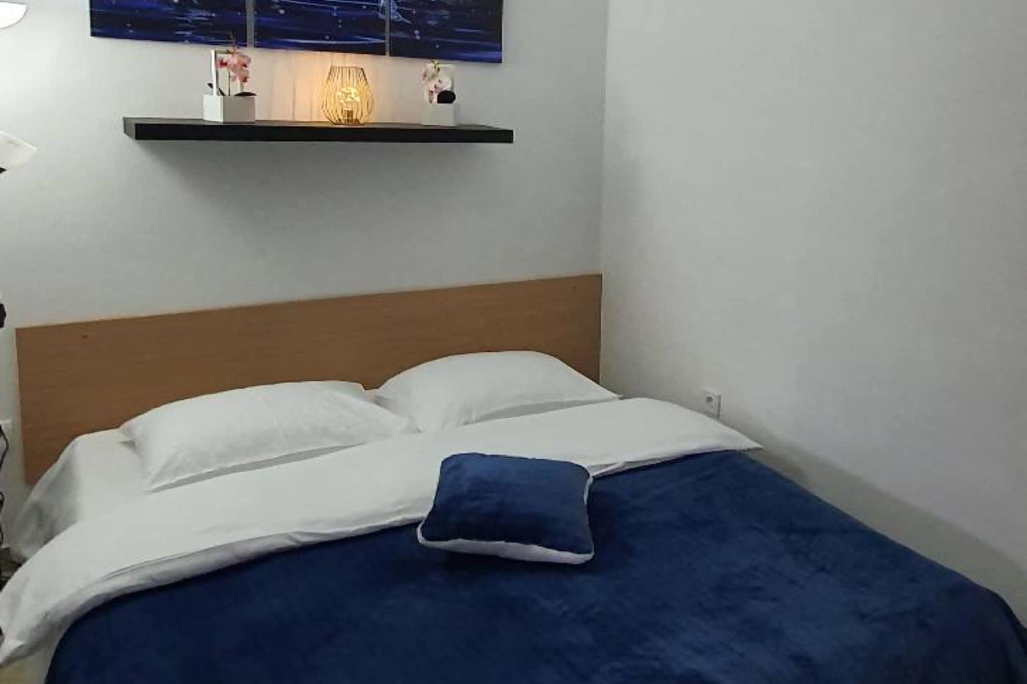 Comfort Accommodation Baošići Montenegro-One Bedroom Apartment with Terrace (1) - Chambre