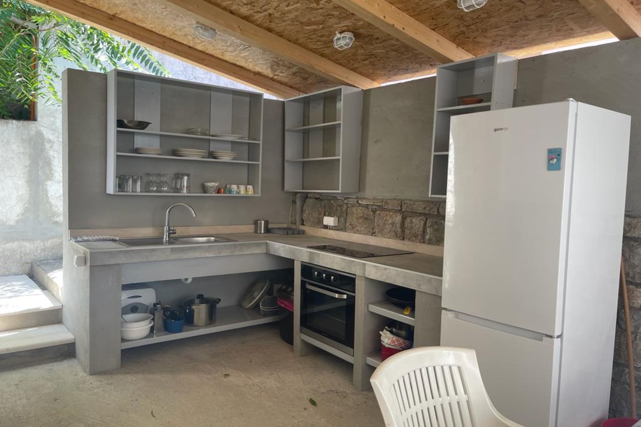 Apartments Trojanović - Three Bedroom Apartment  with Sea View and Balcony