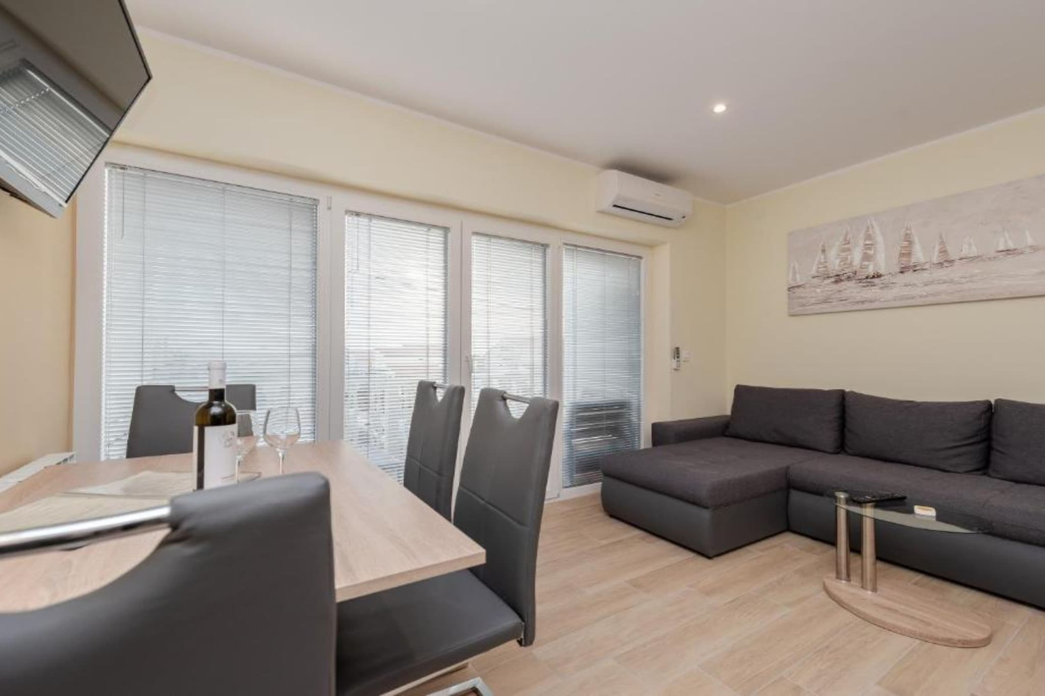 Bračić Premium Apartments with Outdoor Pool and Sauna - Two Bedroom Apartment with Balcony