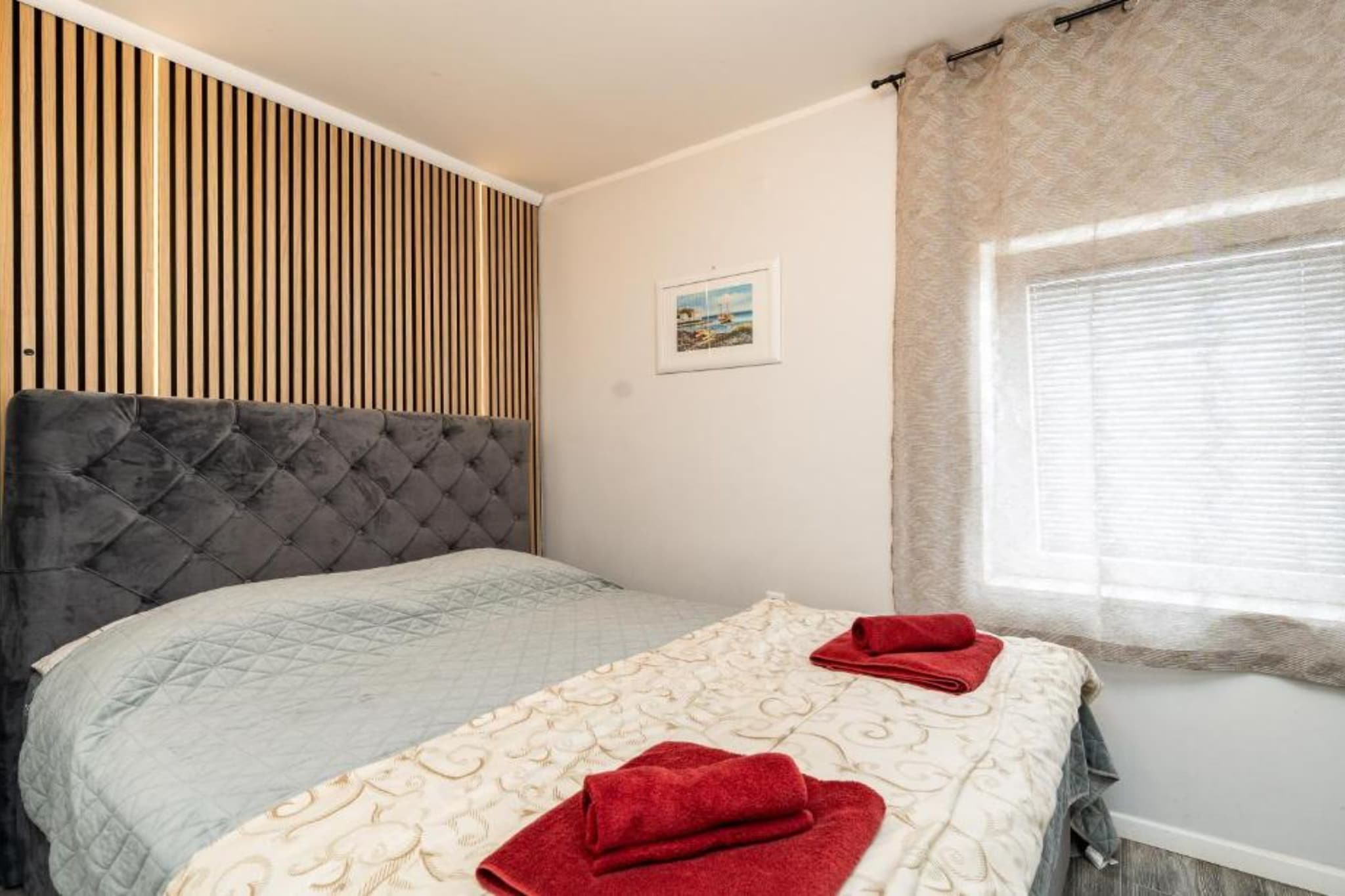 Bračić Premium Apartments with Outdoor Pool and Sauna - Two Bedroom Apartment with Balcony - Schlafzimmer
