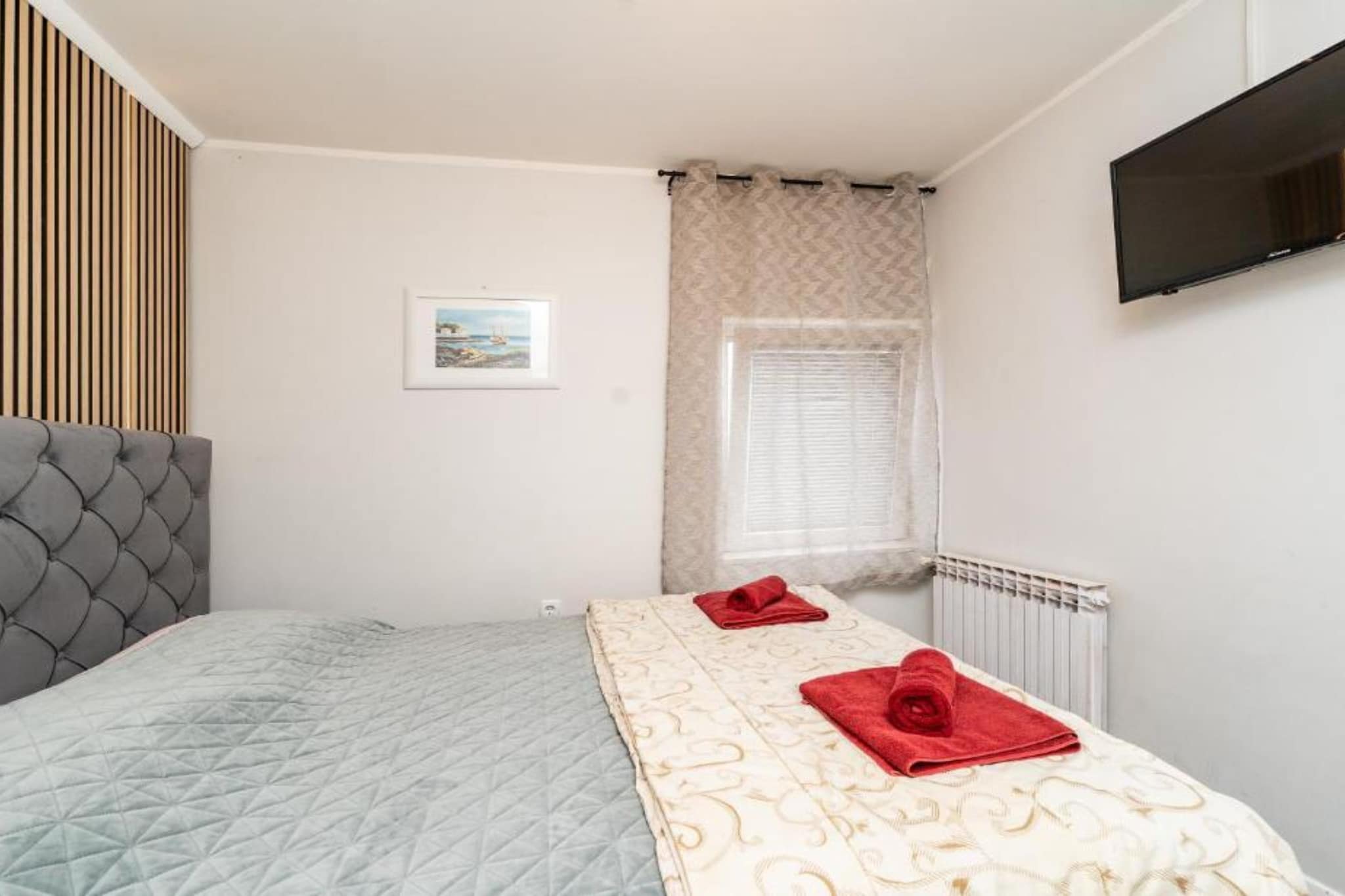 Bračić Premium Apartments with Outdoor Pool and Sauna - Two Bedroom Apartment with Balcony - Schlafzimmer