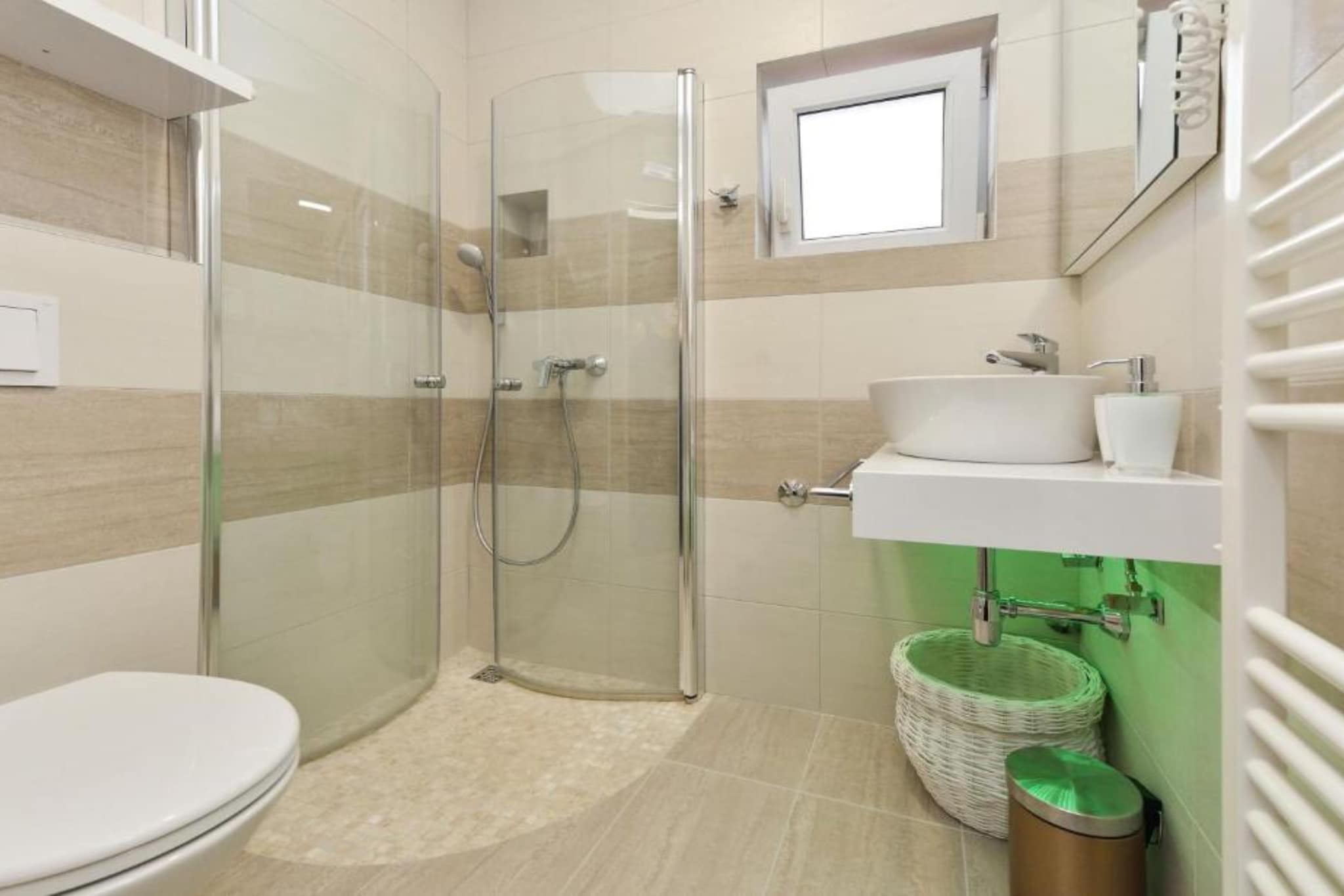 Bračić Premium Apartments with Outdoor Pool and Sauna - Two Bedroom Apartment with Balcony - Badezimmer