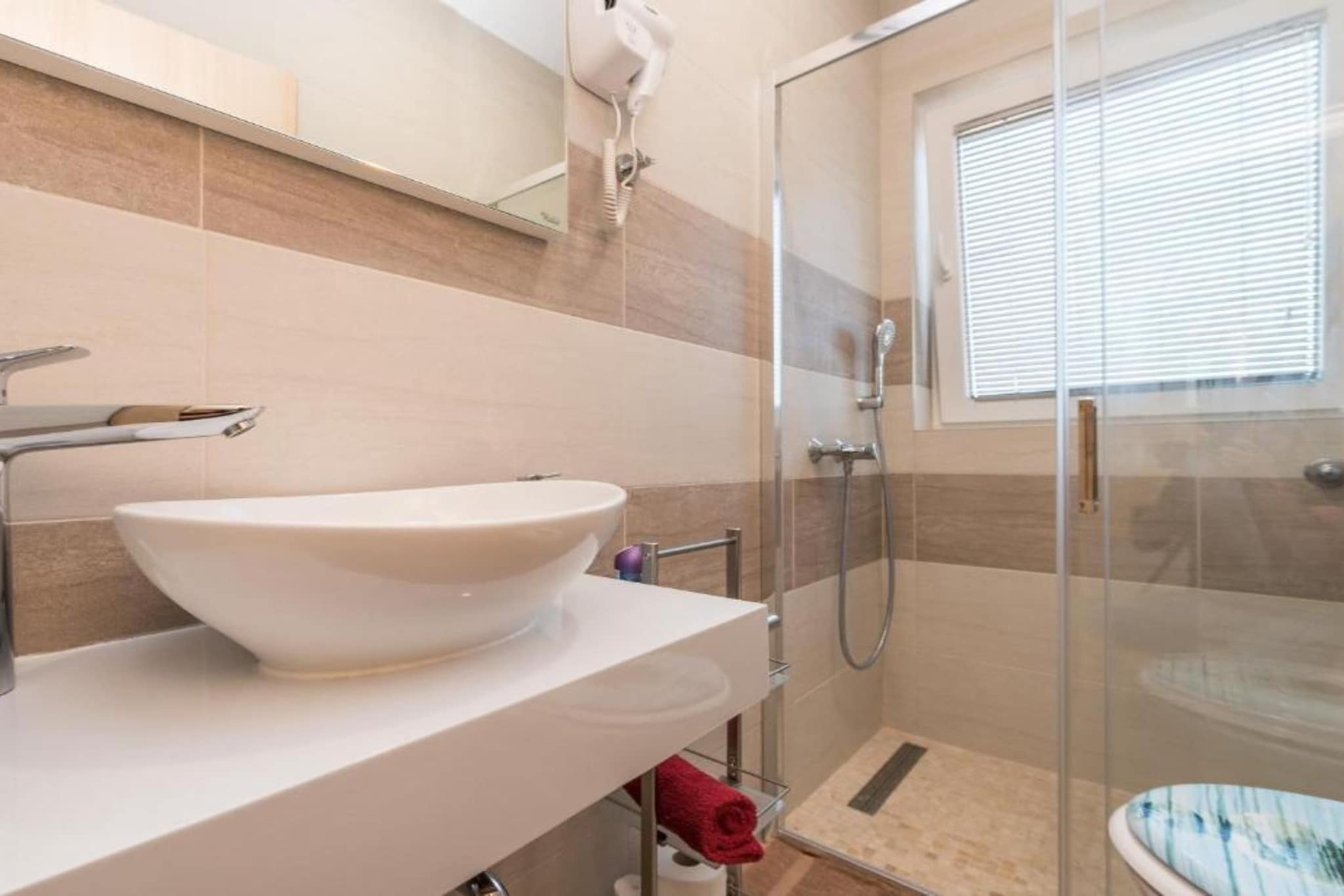 Bračić Premium Apartments with Outdoor Pool and Sauna - Quadruple Room - Badkamer