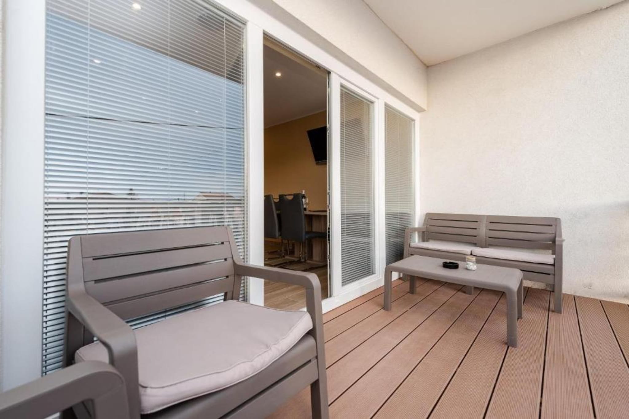 Bračić Premium Apartments with Outdoor Pool and Sauna - Superior Two Bedroom Apartment with Terrace - Terrasbalkon
