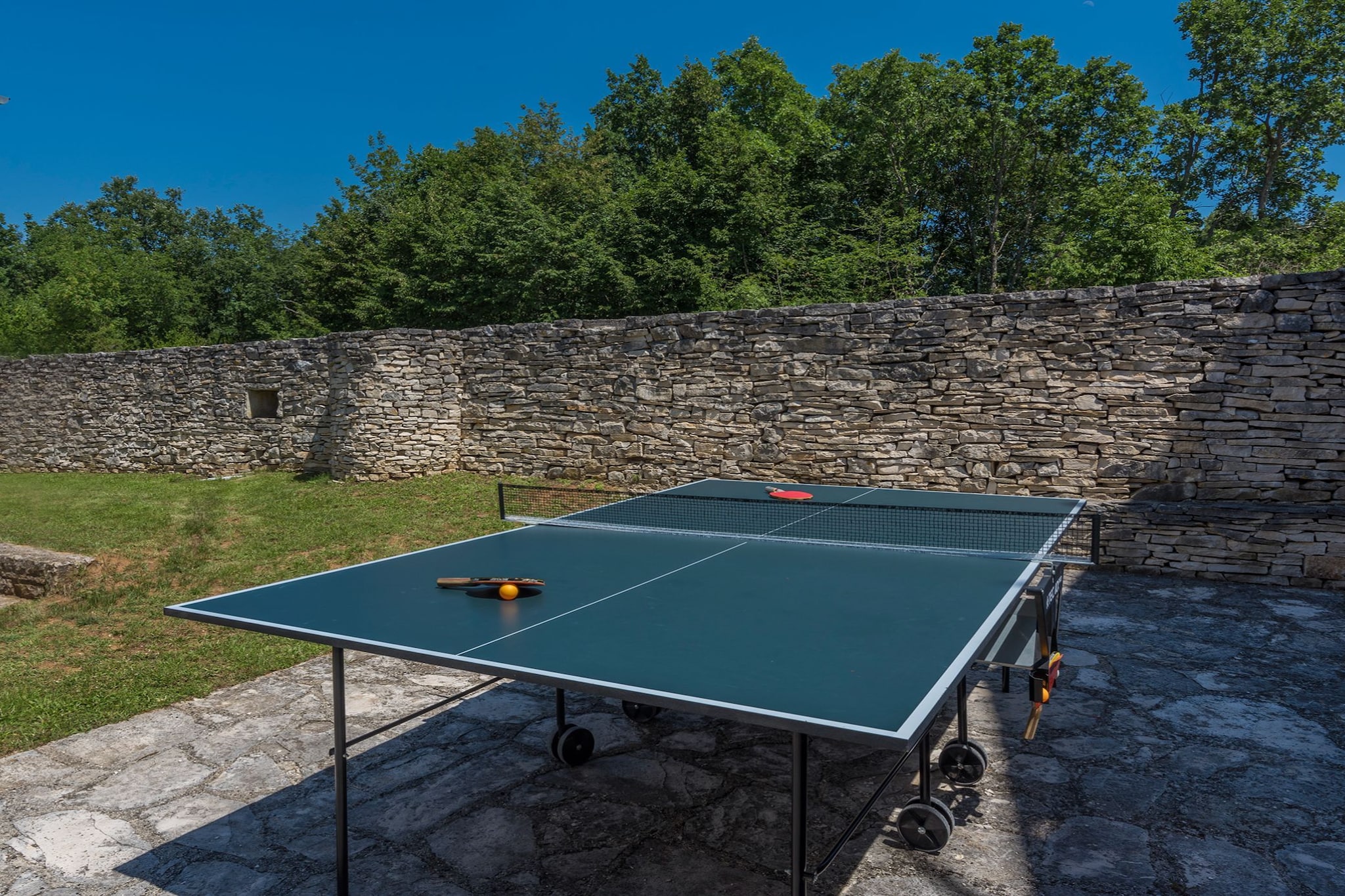 Rustical Stone House Kanfanar with Pool - Two Bedroom Holiday Home with Pool - Buitenlucht
