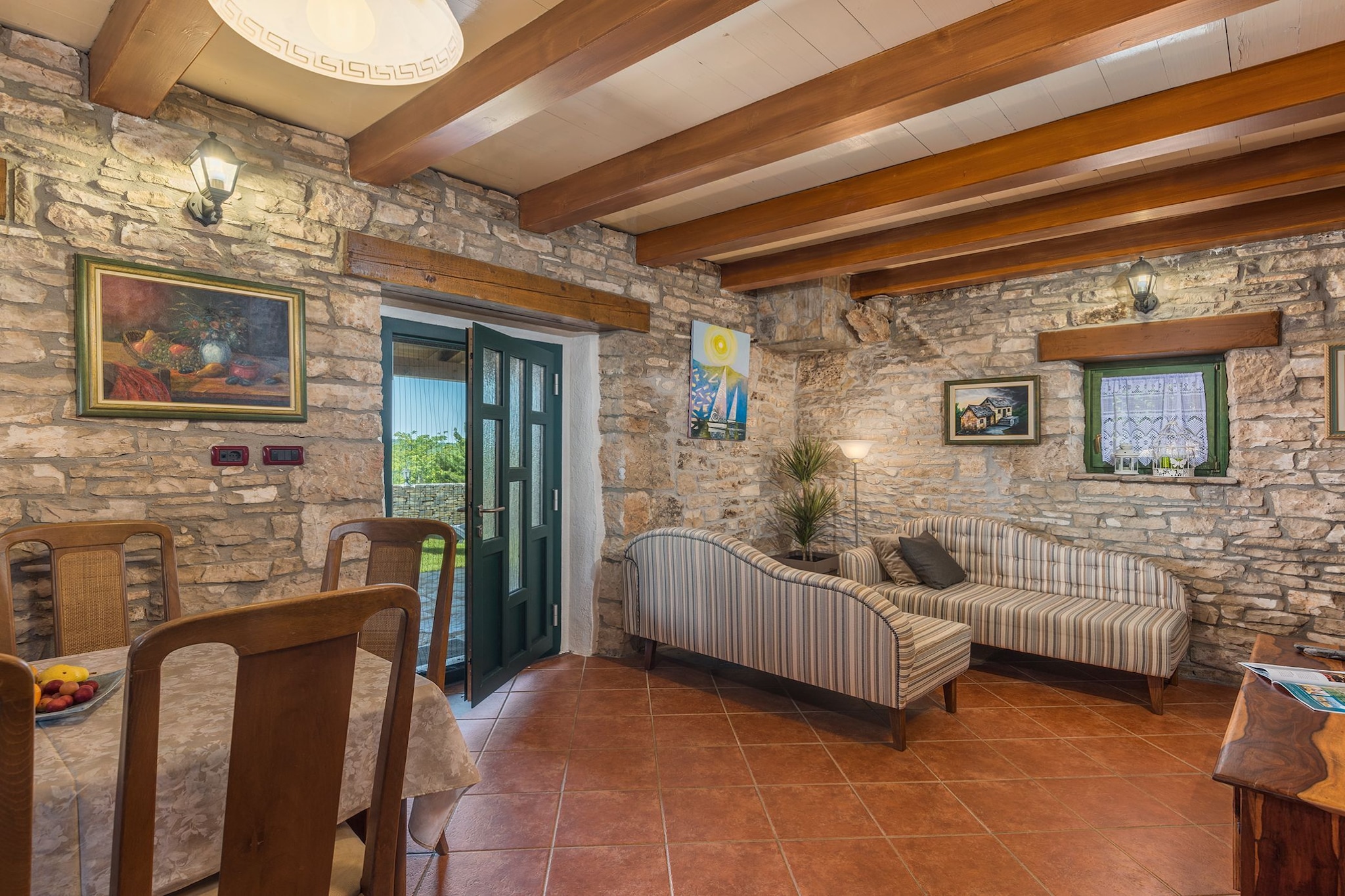 Rustical Stone House Kanfanar with Pool - Two Bedroom Holiday Home with Pool