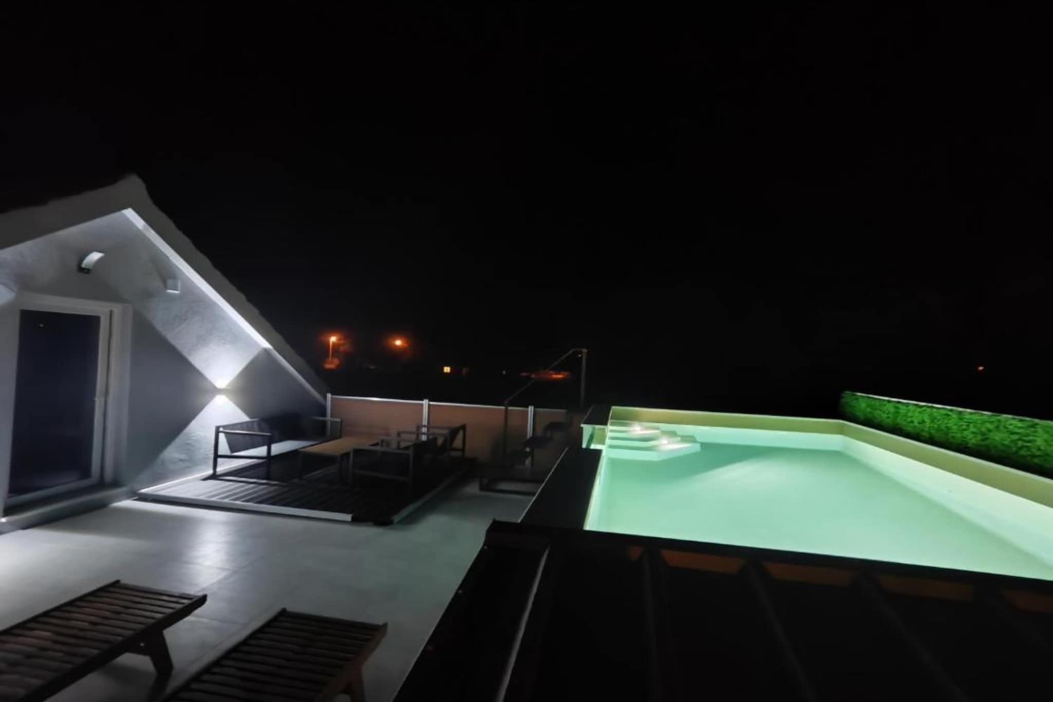 Apartment Penthouse Ivan- Two Bedroom Apartment  with Rooftop Swimming Pool - Zwembad