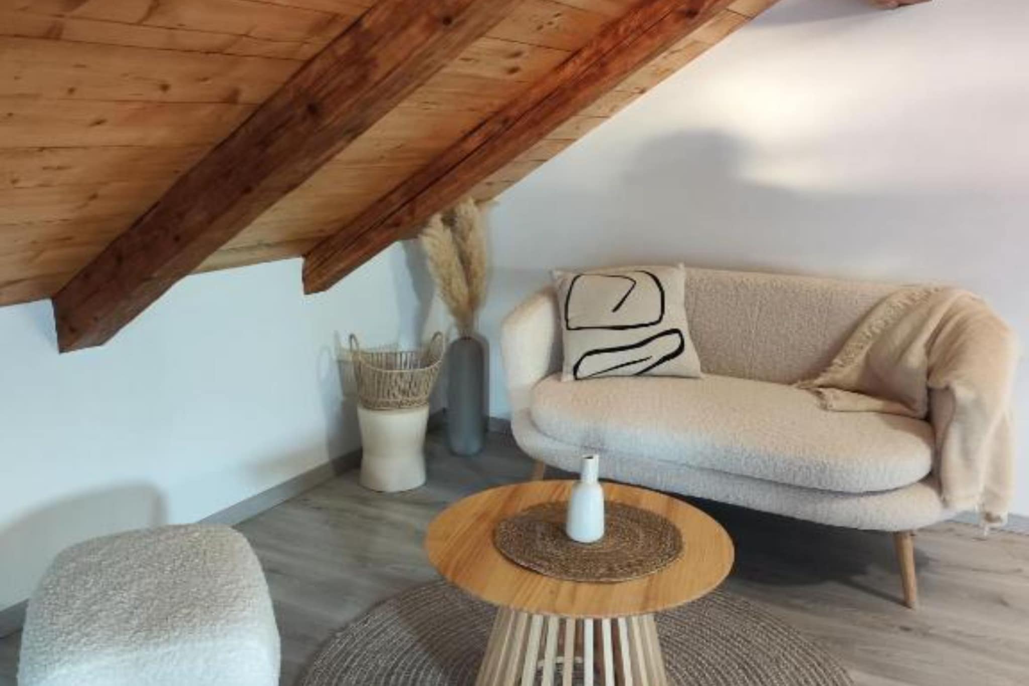 Apartment Penthouse Ivan- Two Bedroom Apartment  with Rooftop Swimming Pool
