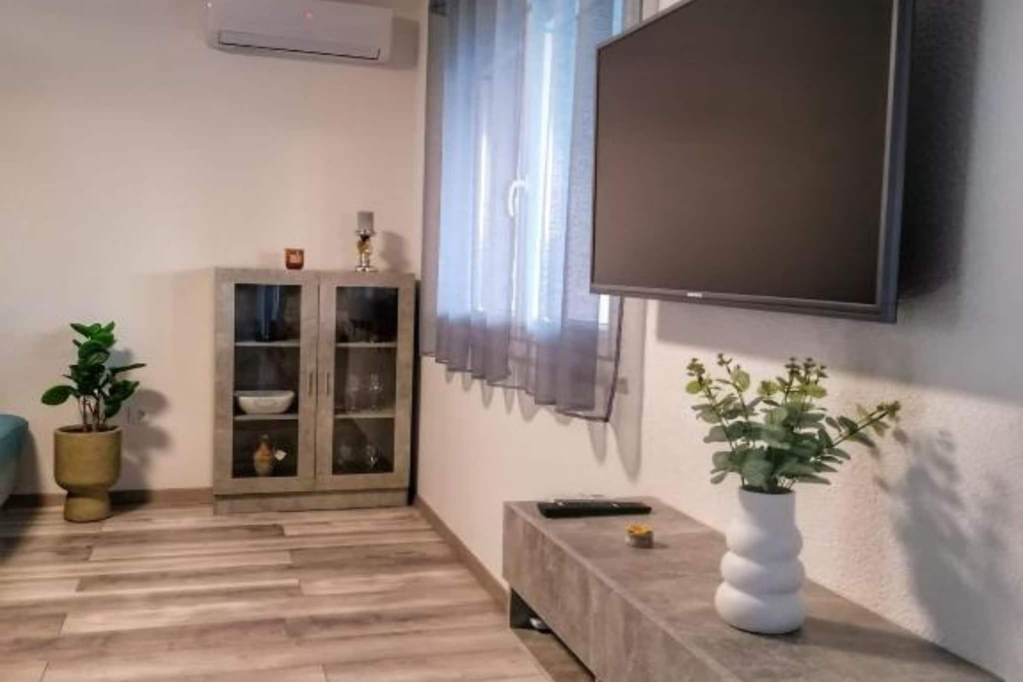 Apartment Penthouse Ivan- Two Bedroom Apartment with Rooftop Swimming Pool