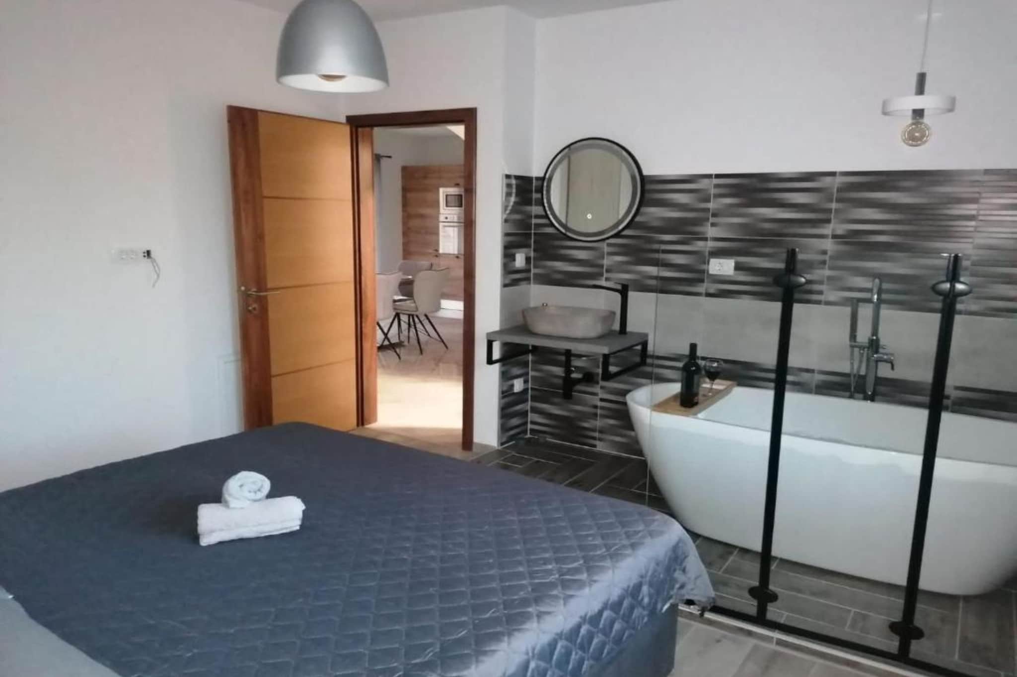 Apartment Penthouse Ivan- Two Bedroom Apartment  with Rooftop Swimming Pool - Badkamer
