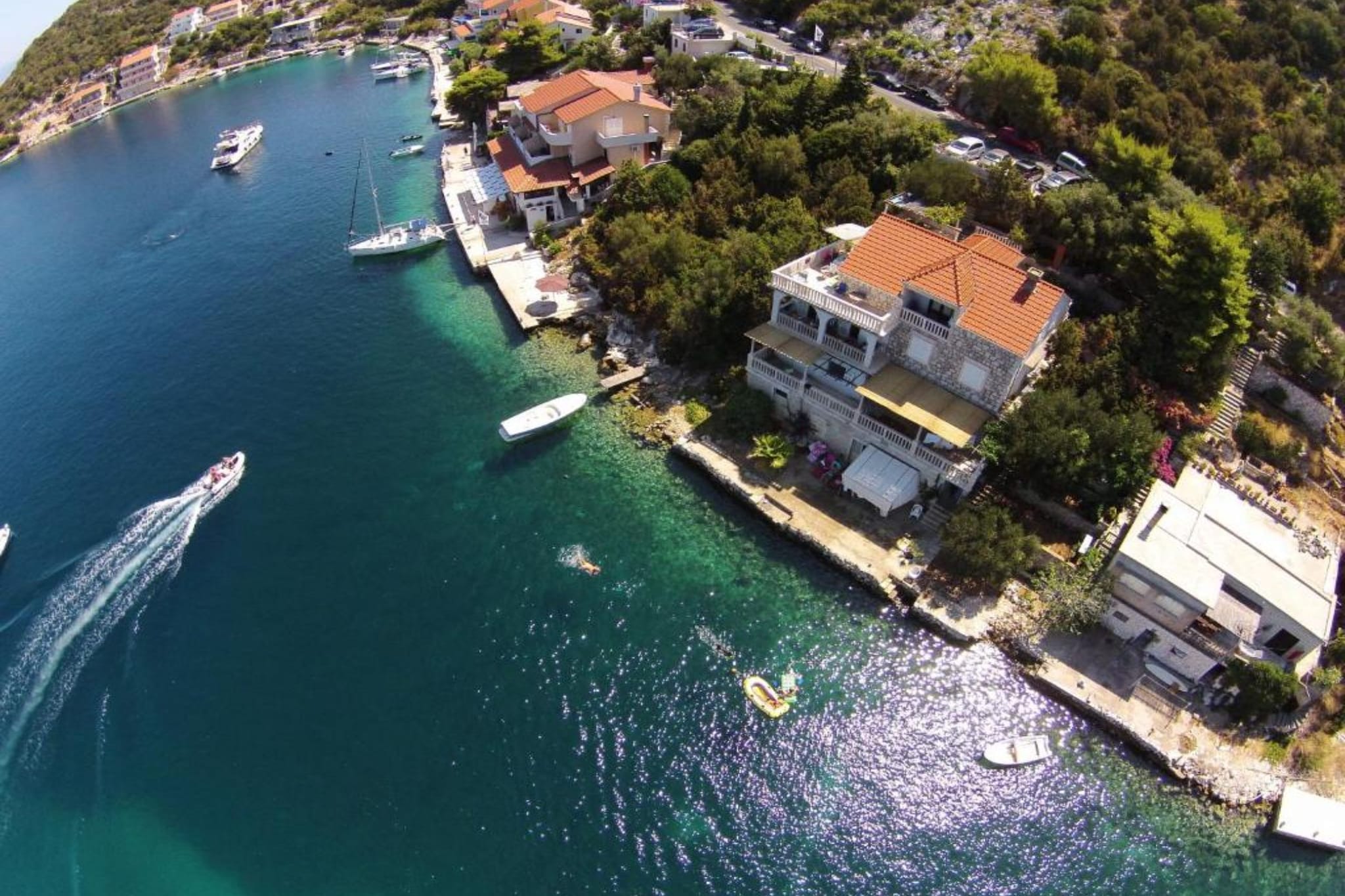 Apartment Riva - Two Bedroom Apartment with Sea View (1) - Buitenlucht
