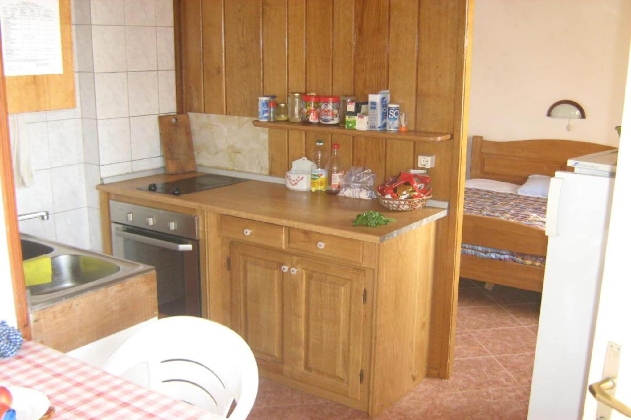 Apartment Riva - Two Bedroom Apartment with Sea View (1)