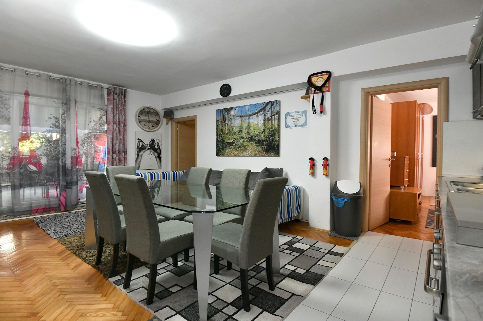 Apartment Dario With Terrace And BBQ - Woonkamer