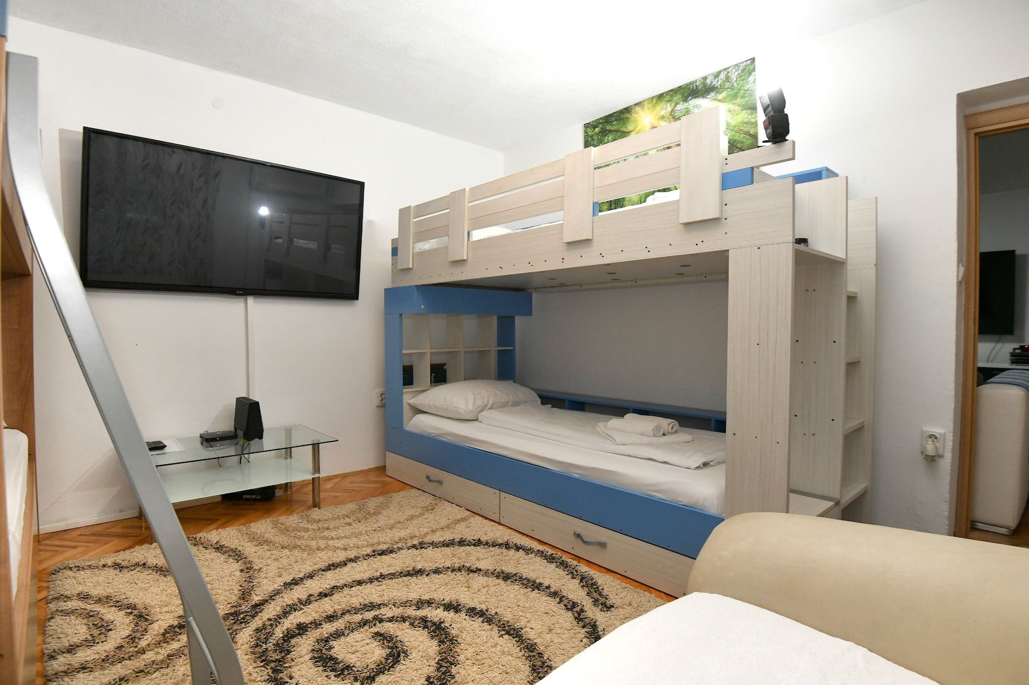 Apartment Dario With Terrace And BBQ - Slaapkamer