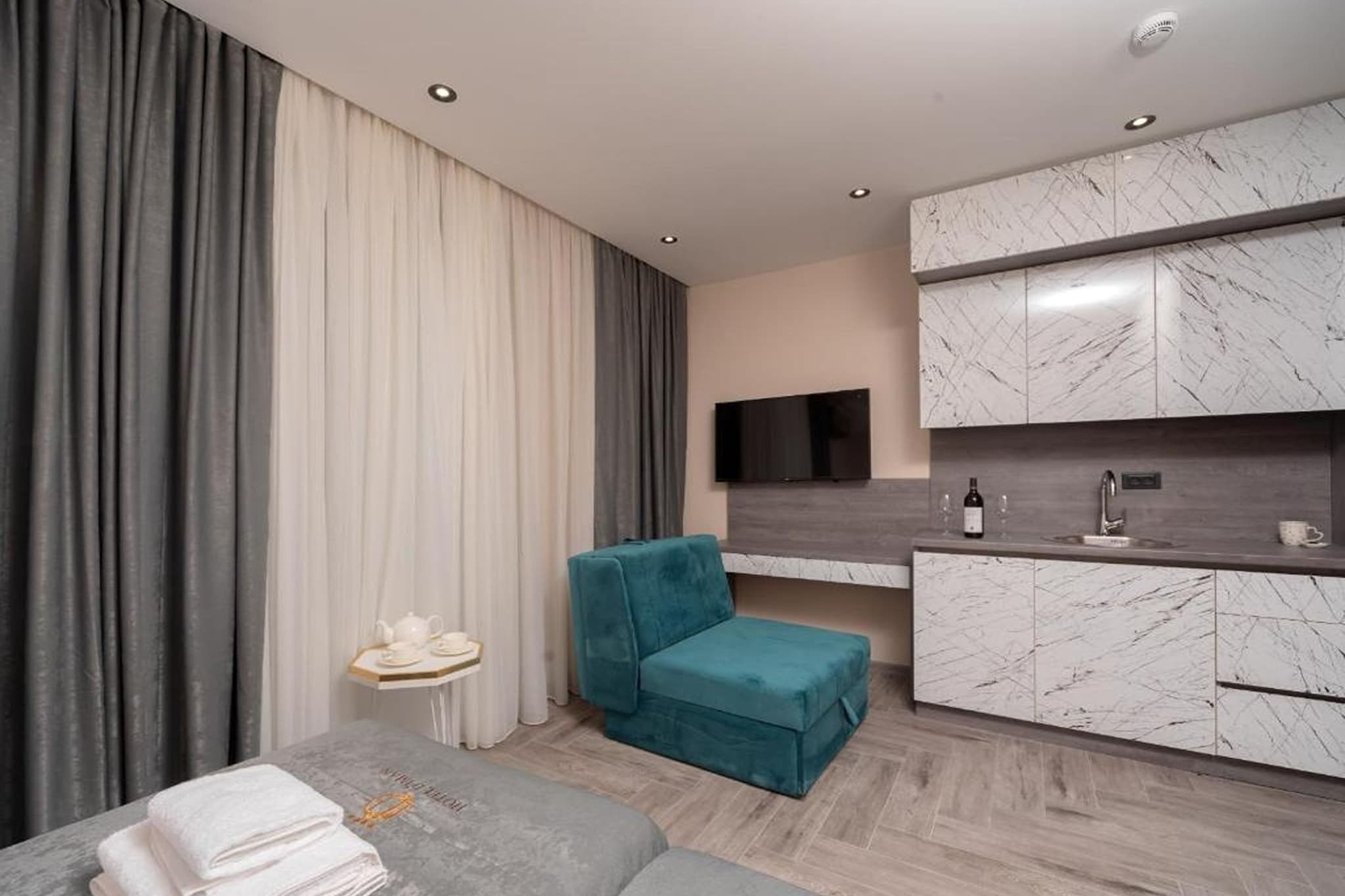 Hotel D'Iman - Triple Room with Sea View and Balcony - Chambre