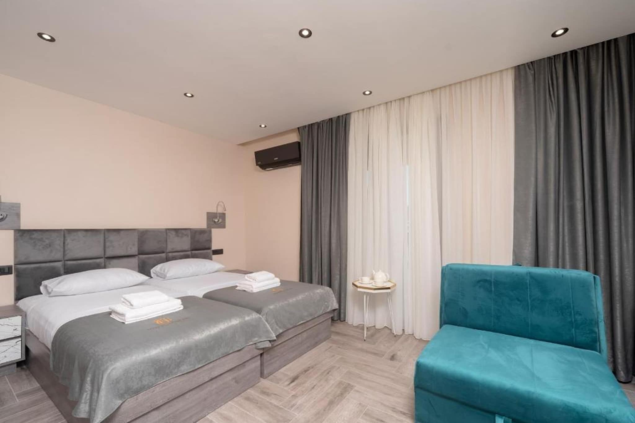Hotel D'Iman - Triple Room with Sea View and Balcony (304) - Chambre