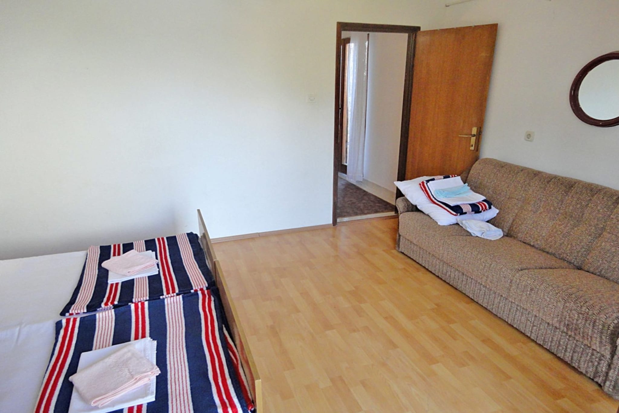 Villa Matan - Two Bedroom Apartment with Sea View  (A) - Chambre