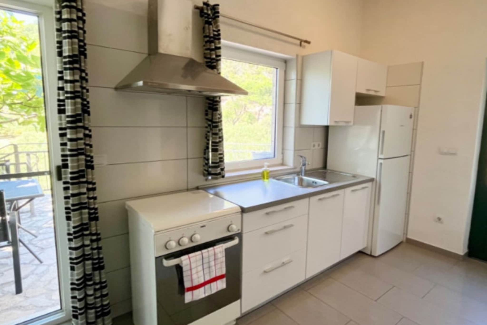 Paradise Apartments-Studio apartman with sea view and terrace 2