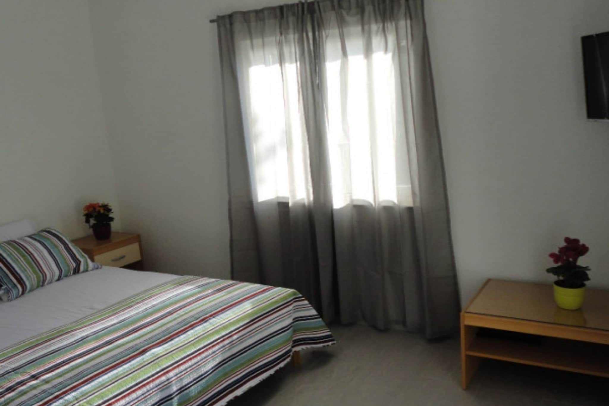 Paradise Apartments-Apartman with sea view and balcony 3 - Chambre
