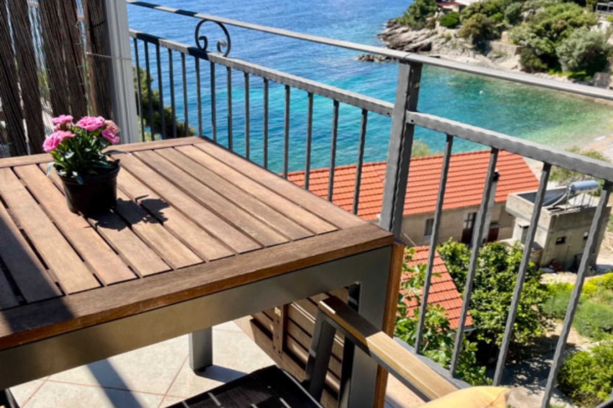 Paradise Apartments-Studio apartment with sea view and balcony 5