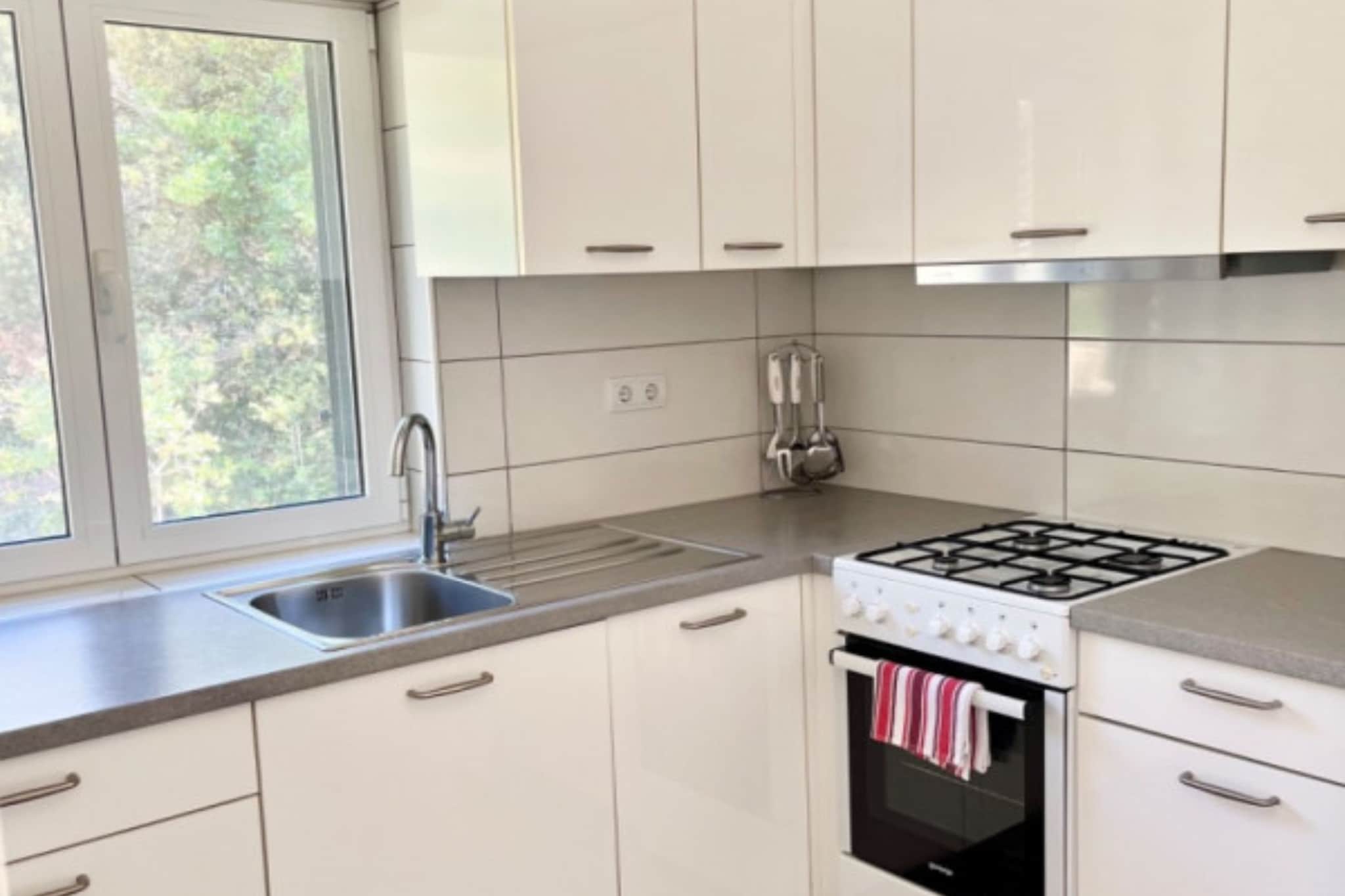 Paradise Apartments-Studio apartment with sea view and balcony 5