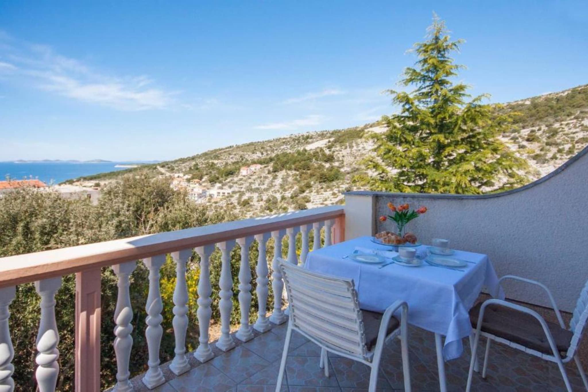 Guest House Stay & Smile Dolac Primošten - Double Room with Sea View and Balcony - Terrasbalkon