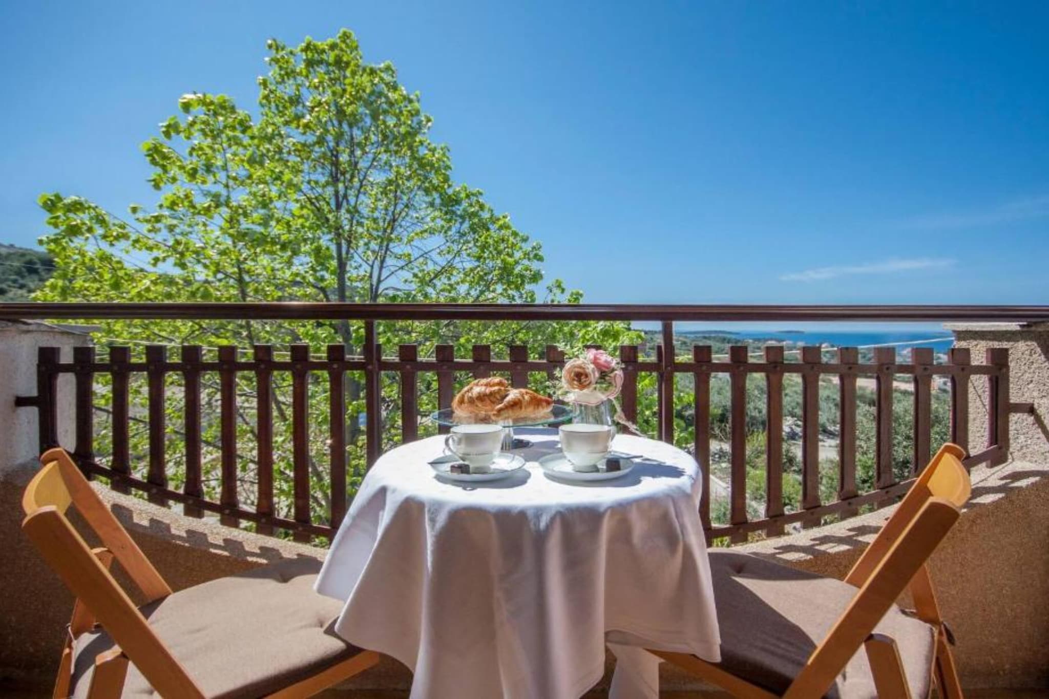 Guest House Stay & Smile Dolac Primošten - Studio with Terrace and Garden View - Terrasbalkon