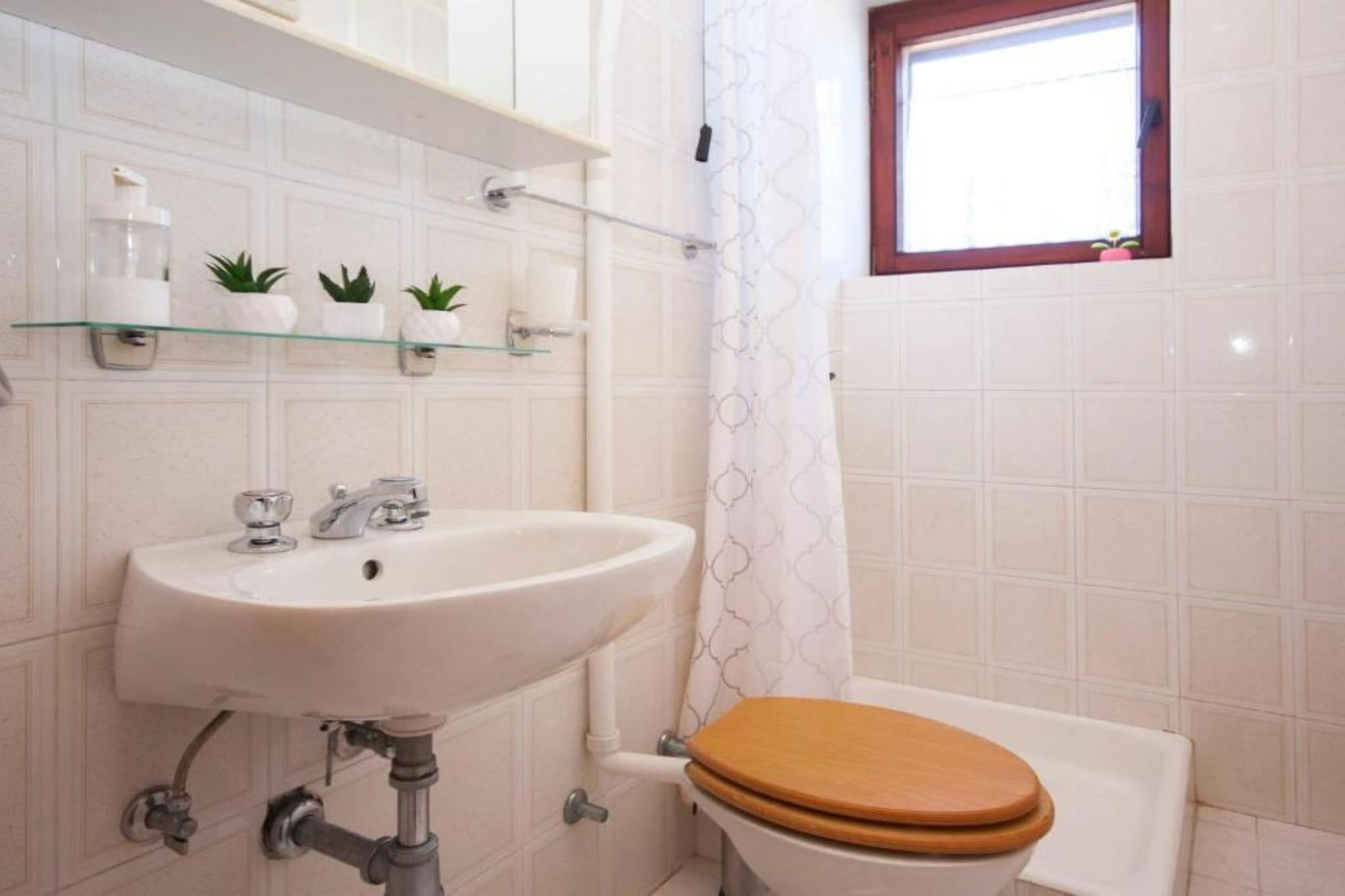 Guest House Stay & Smile Dolac Primošten - Two Bedroom Apartment with Sea View and Balcony - Badkamer