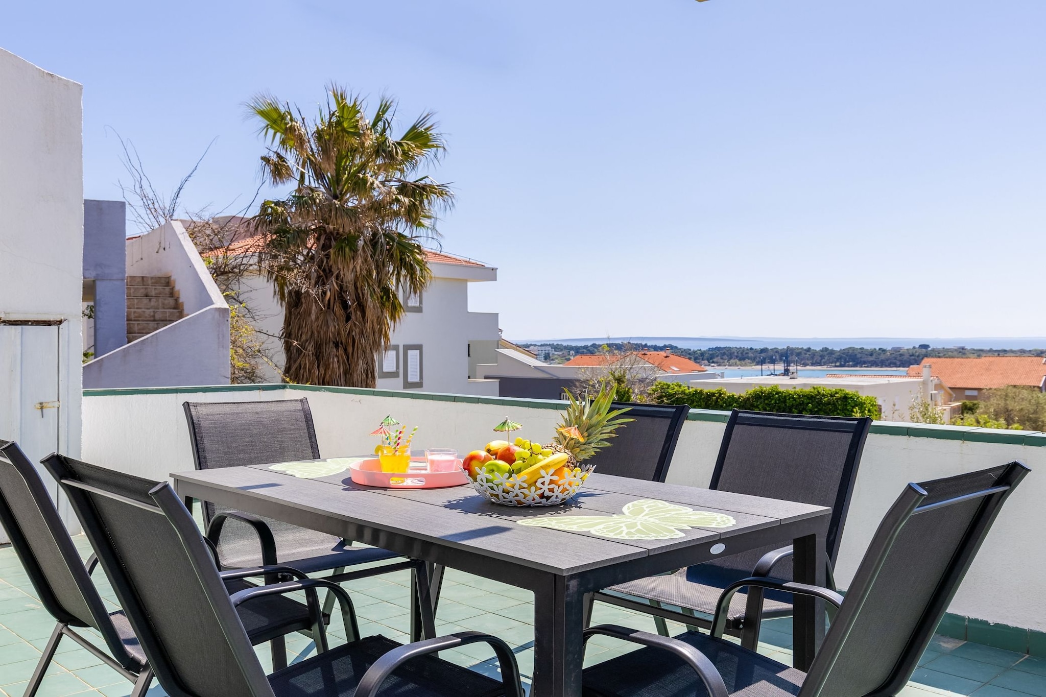 Apartments Villa Mavi, Novalja - First Floor - Terras