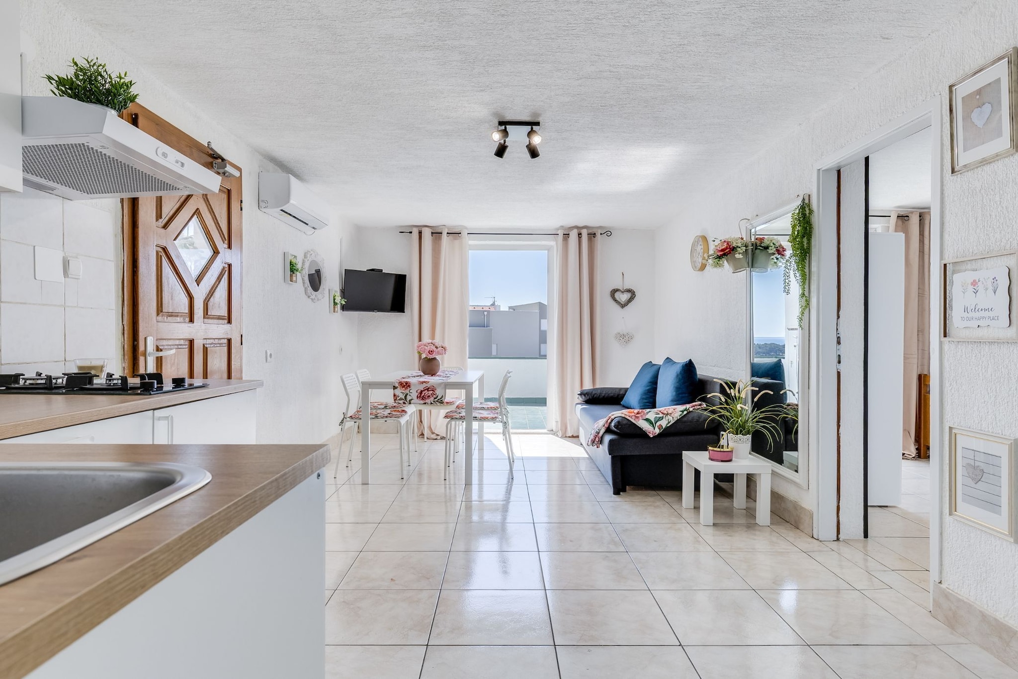 Apartments Villa Mavi, Novalja - First Floor - Keuken