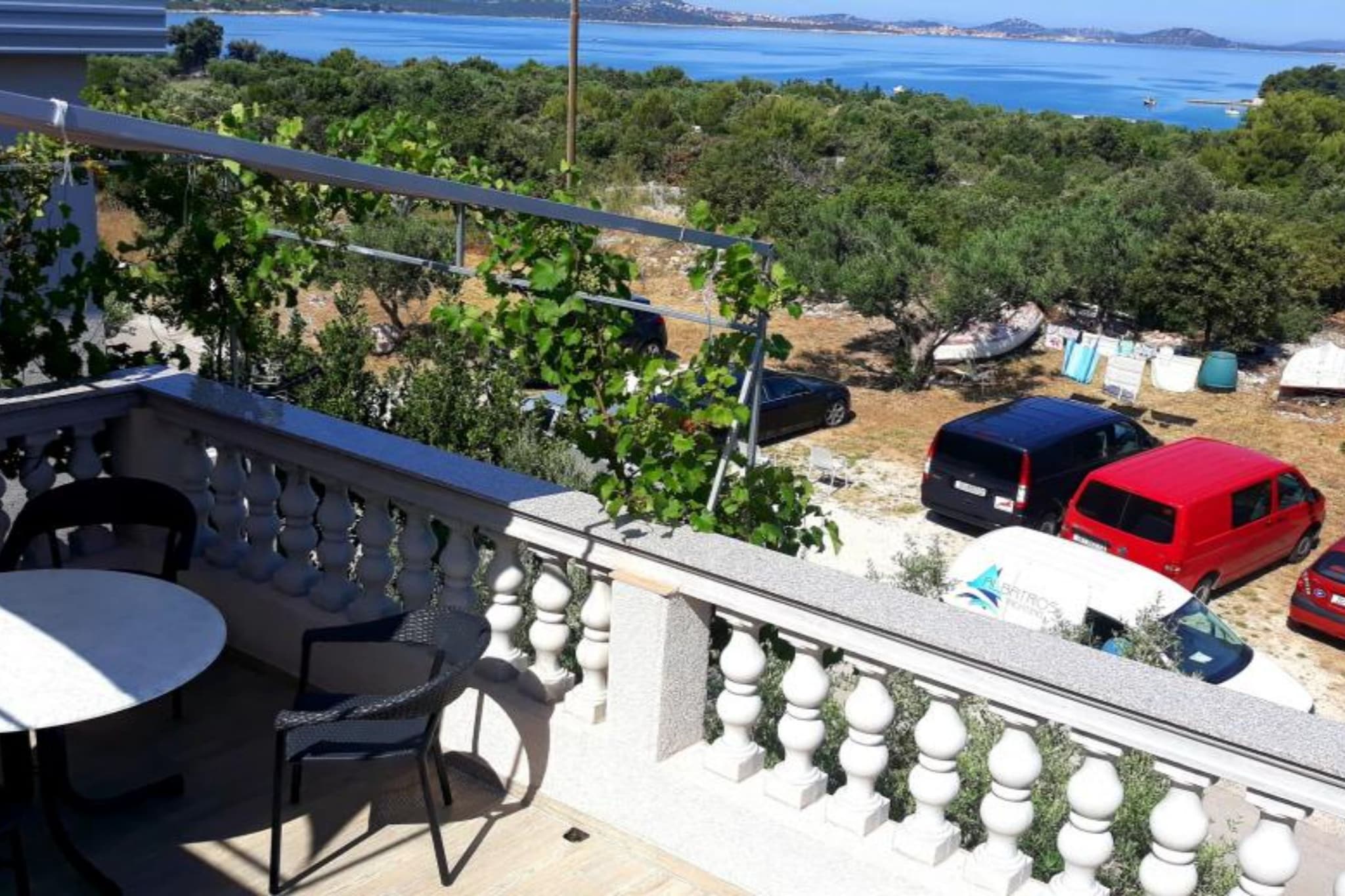 Guest House Jurković- Four Bedroom Apartment with  Sea View and Terrace - Terrasse