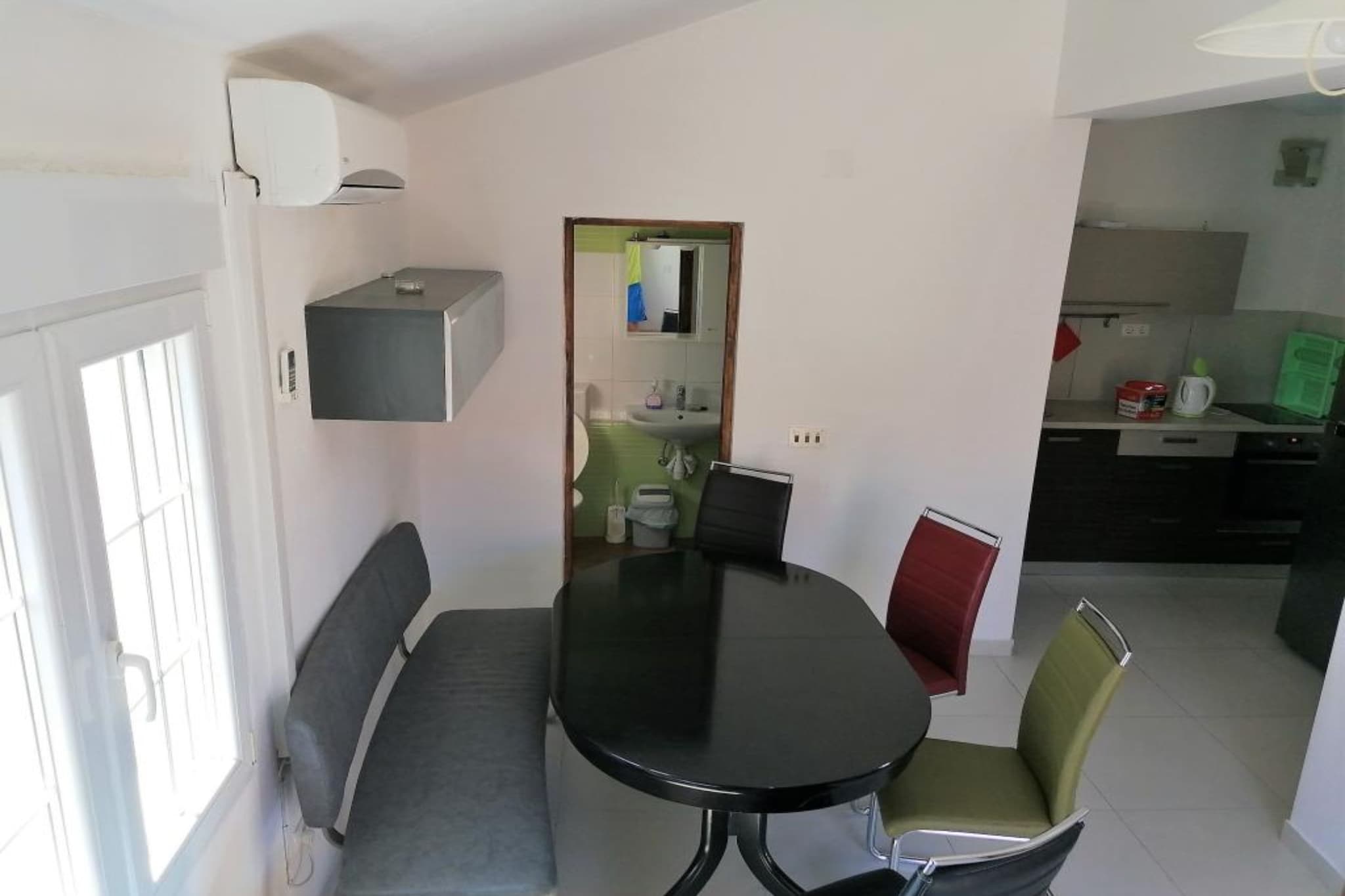 Guest House Jurković- Four Bedroom Apartment with  Sea View and Terrace