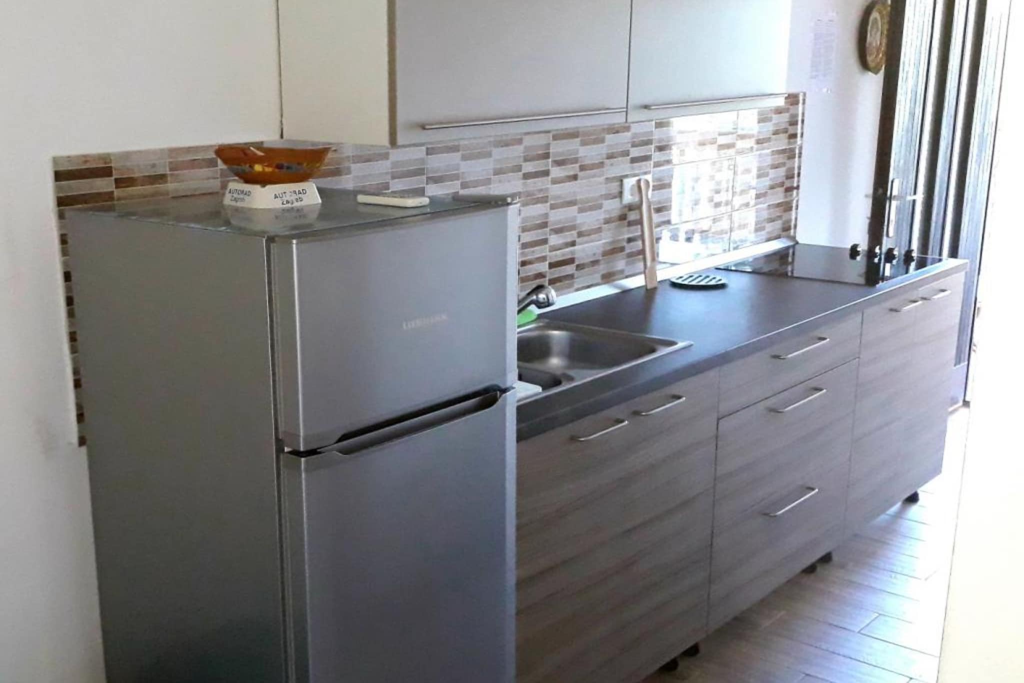 Guest House Jurković- Four Bedroom Apartment with  Sea View and Terrace - Cuisine