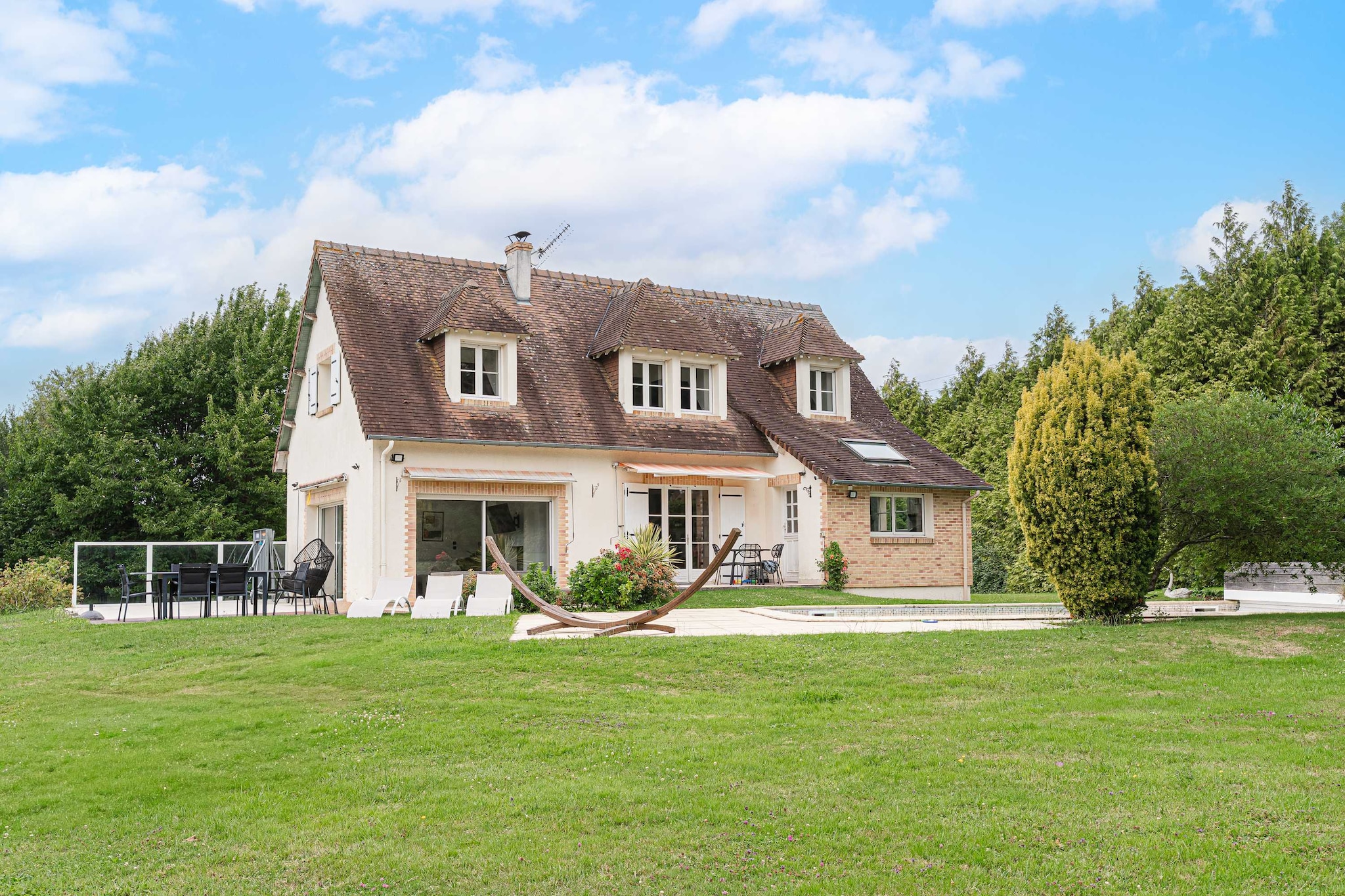 DEAUVILLE-DJEBALI - Niet-getagd