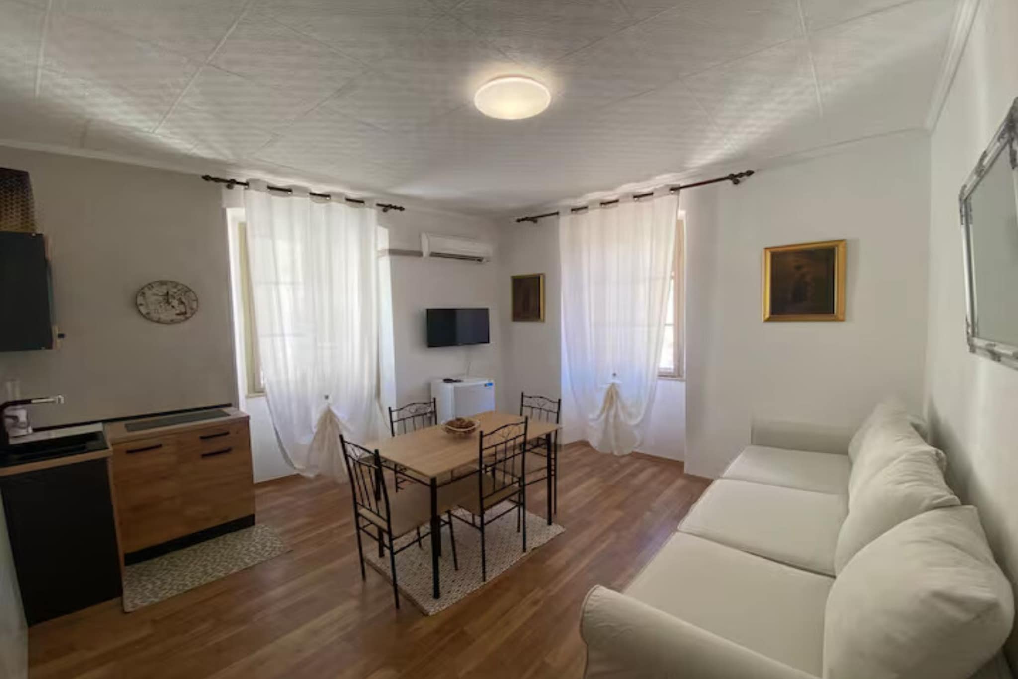 Apartment old town-Novigrad 20 m from the sea - One bedroom Apartment