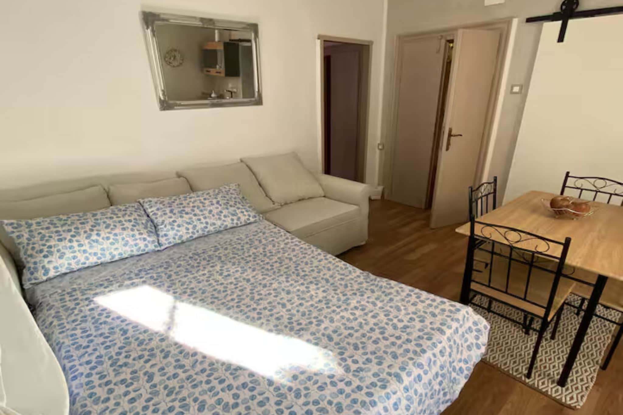 Apartment old town-Novigrad 20 m from the sea - One bedroom Apartment - Bedroom