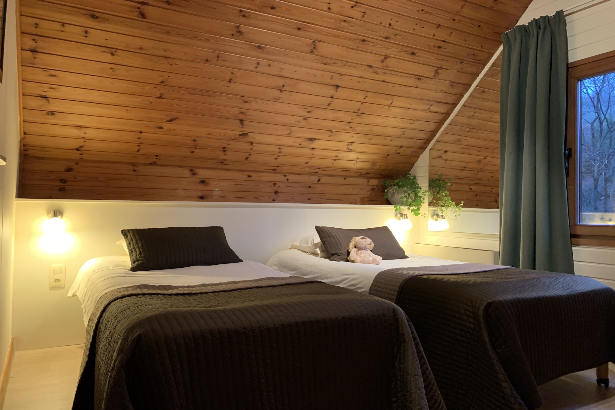 Bed Room