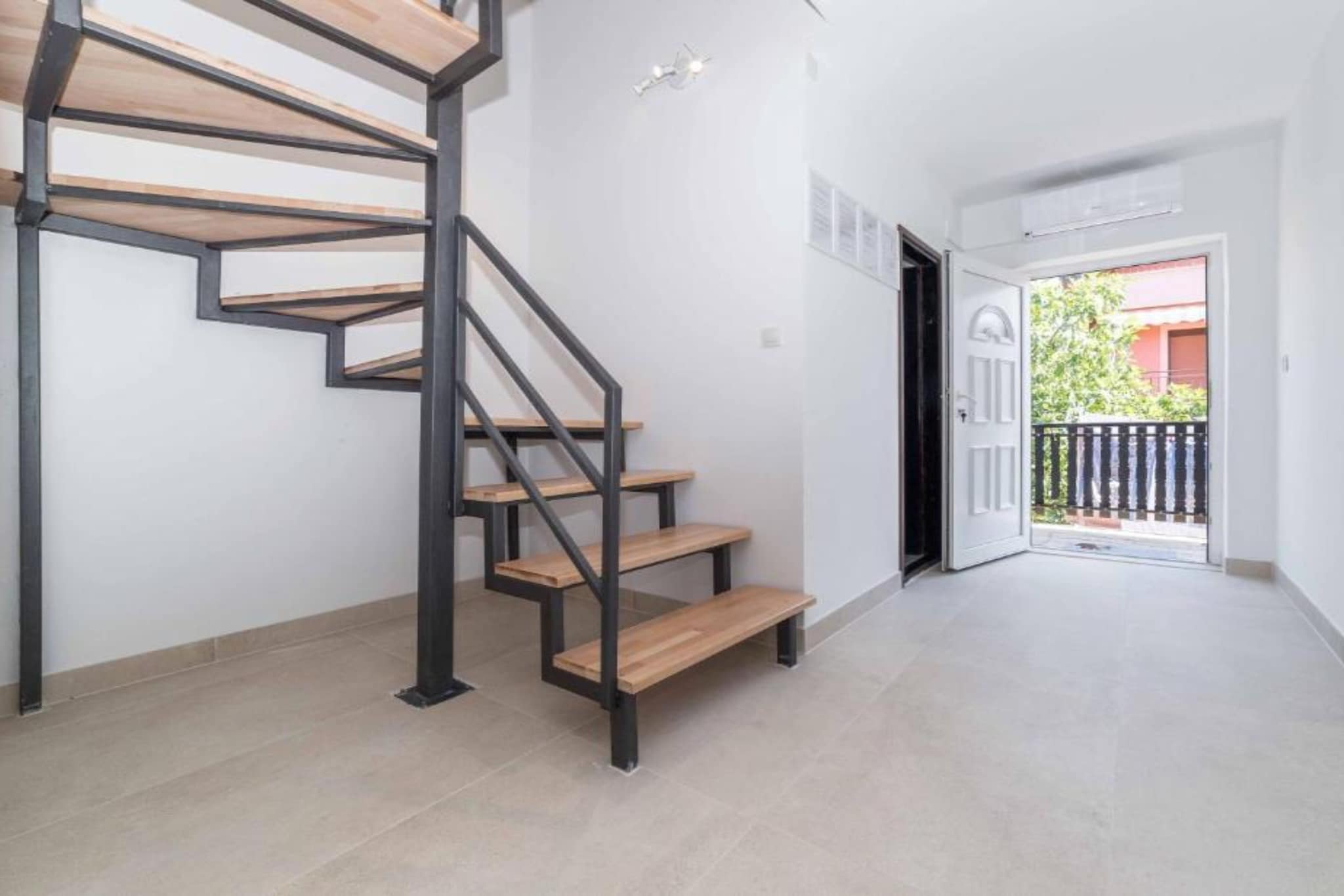 Adriatic Heart Luxury Apartments - Six bedroom apartment with Sea view (House) - Trap
