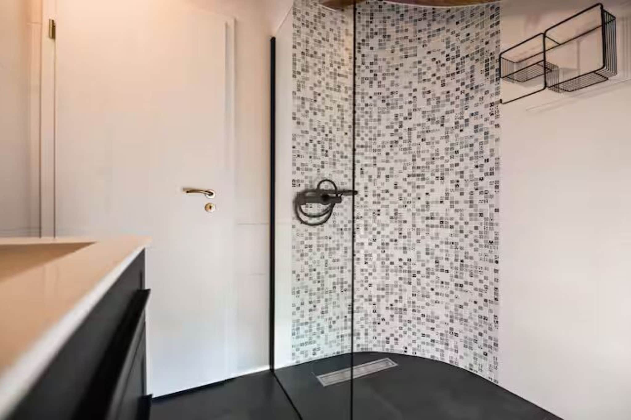 La Felicita - Two Bedroom Holiday Home - Badkamer