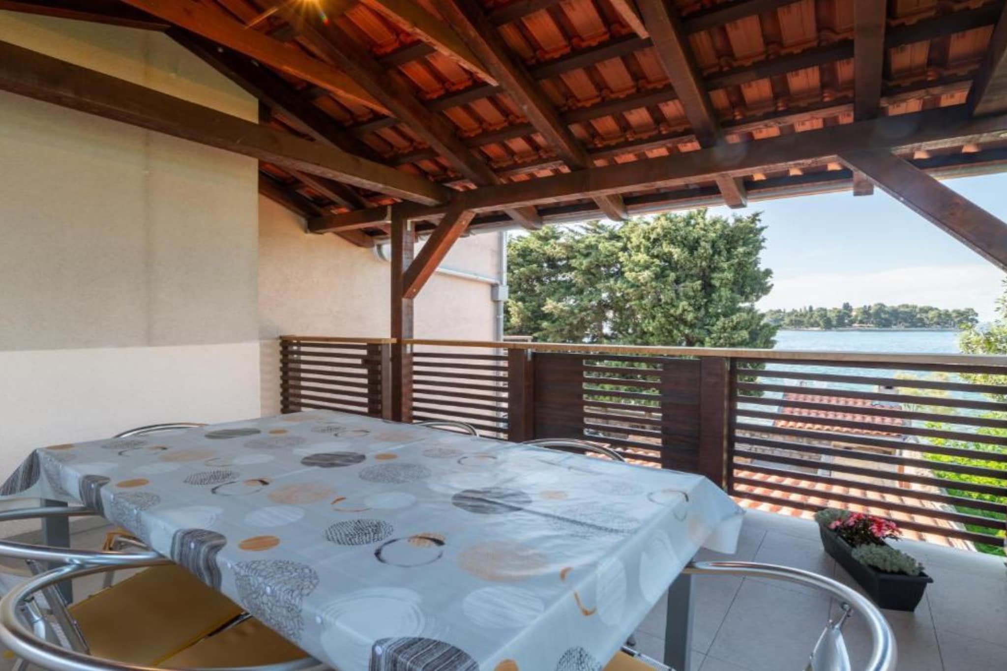 Kokolo Beach Apartments - Three bedroom apartment first floor - Terrasbalkon