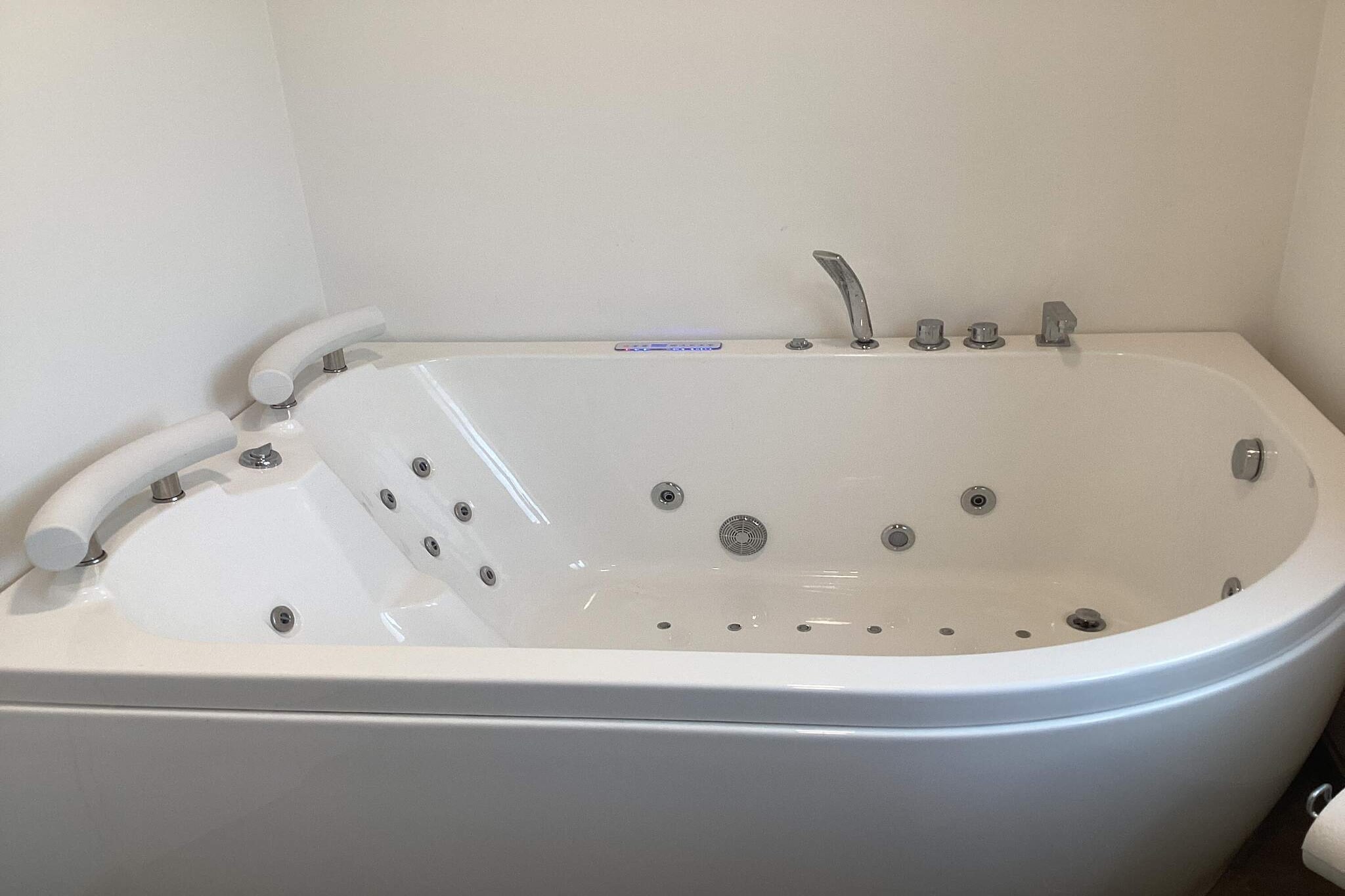4 star holiday home in Væggerløse - Spa