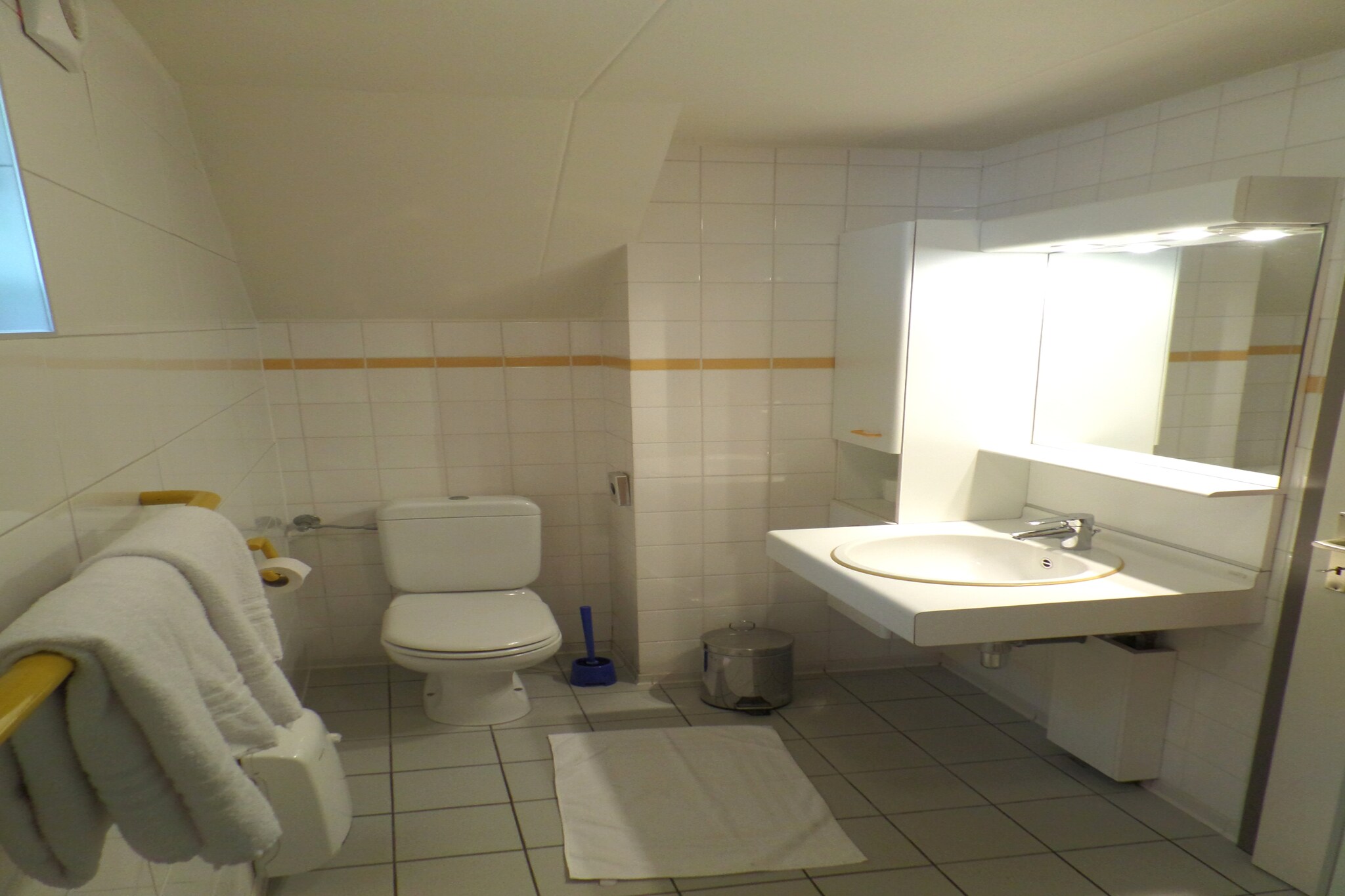 Vakantiehuis Malmedy max. 6 personen 2 huisdieren 2 slaapkamers zwembad #15