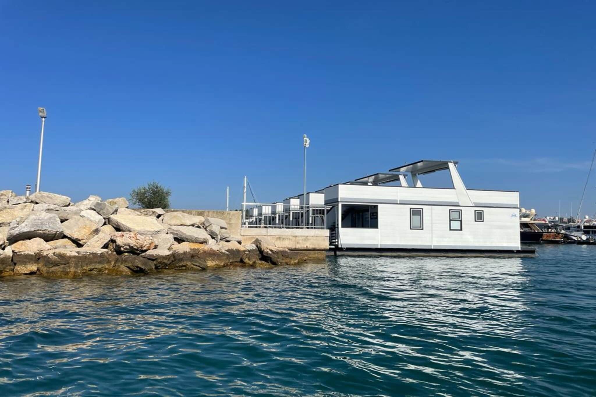 Sea Lodges Novigrad - BH20 - Buitenkant zomer