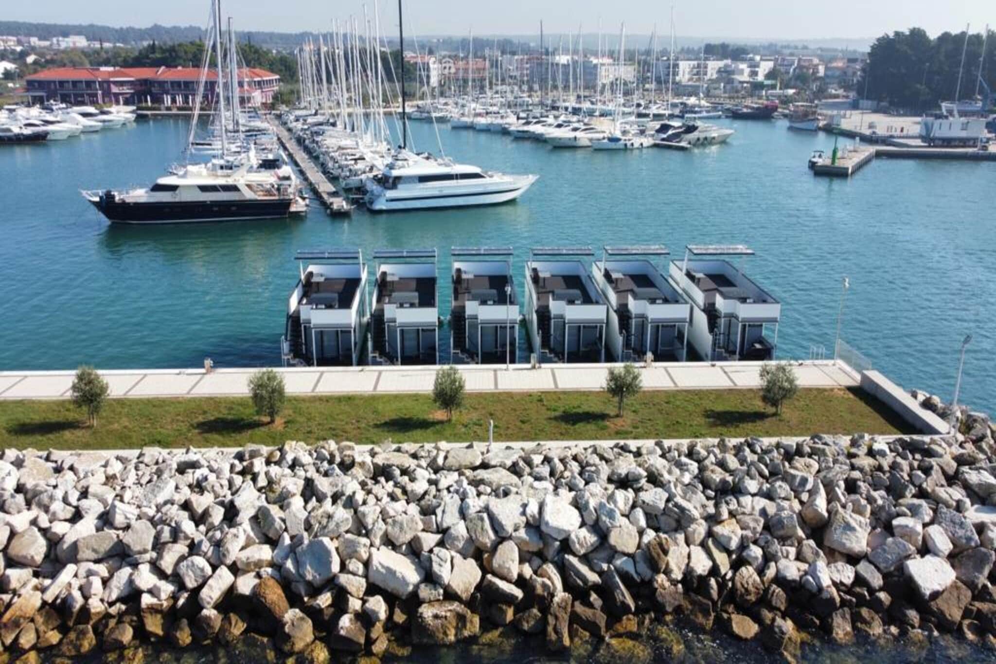 Sea Lodges Novigrad - BH20 - Gebieden zomer 1km