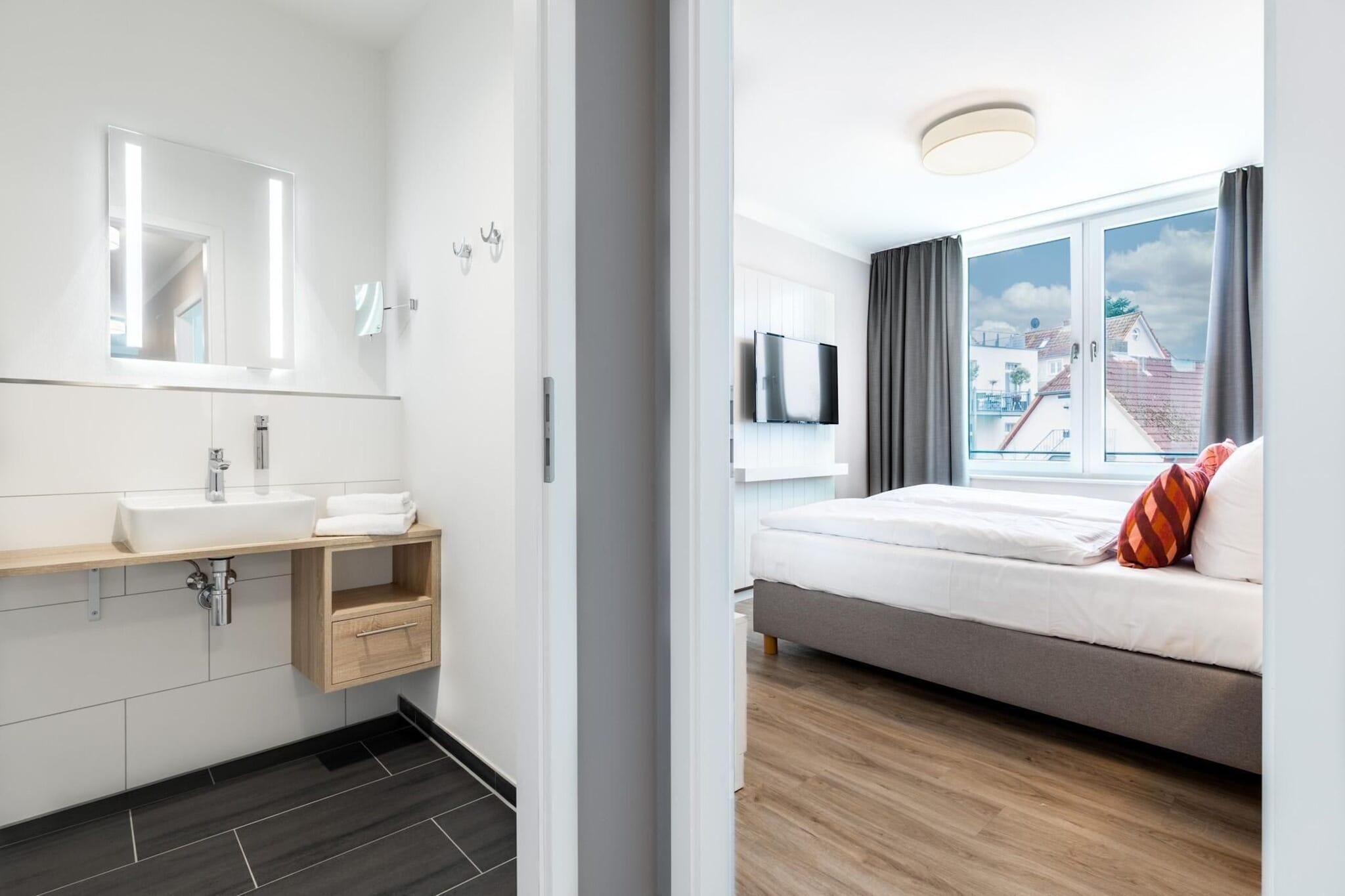 Godewindpark Travemünde Deluxe-Suite 1.17 mit West-Loggia - Slaapkamer